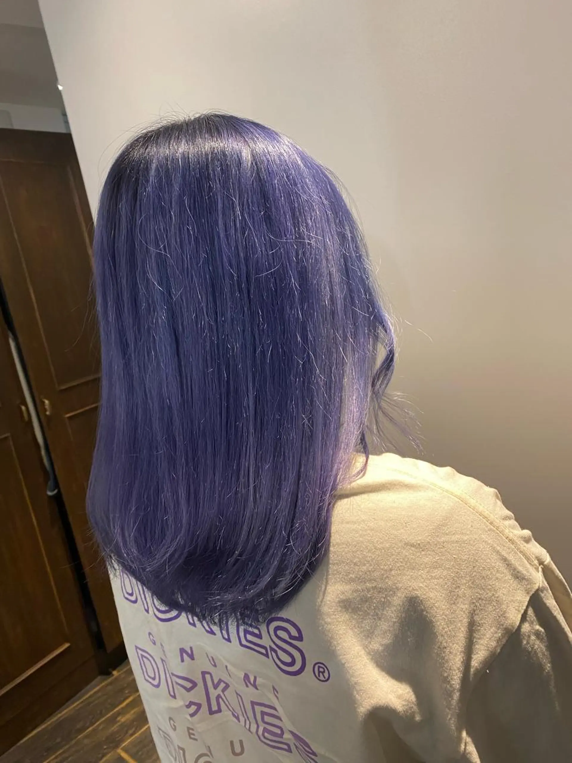 セミロング カラー ブルーカラー ブルーパープル グラデーションカラー パープルカラー パーマモデル募集中 渥美翔人のヘアスタイル