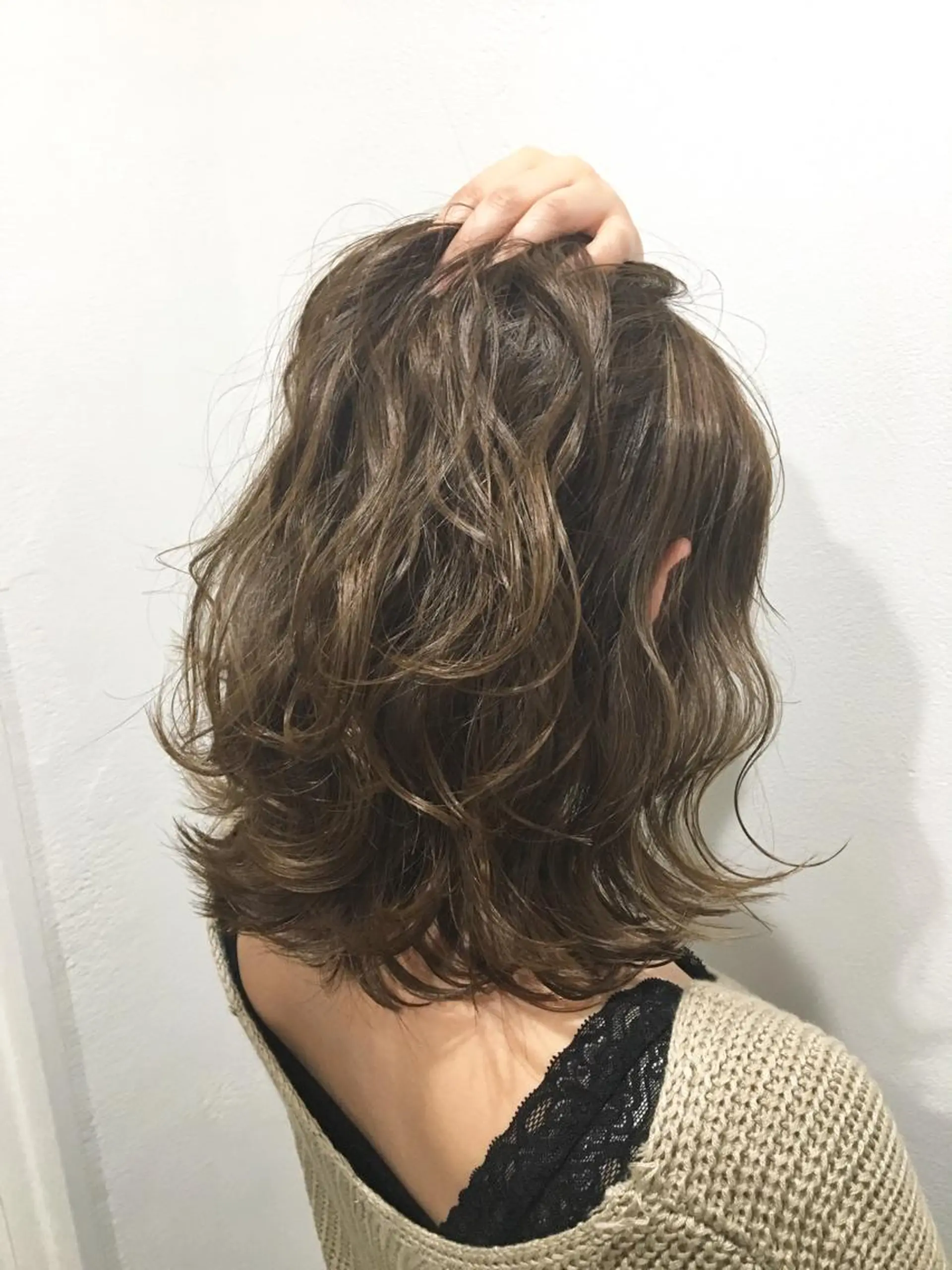 ミディアム カラー パーマ ヘアアレンジ メンズ キッズ ネイル マツエク・マツパ ベージュカラー ラベンダーカラー ラベンダーベージュ 境 健助のヘアスタイル