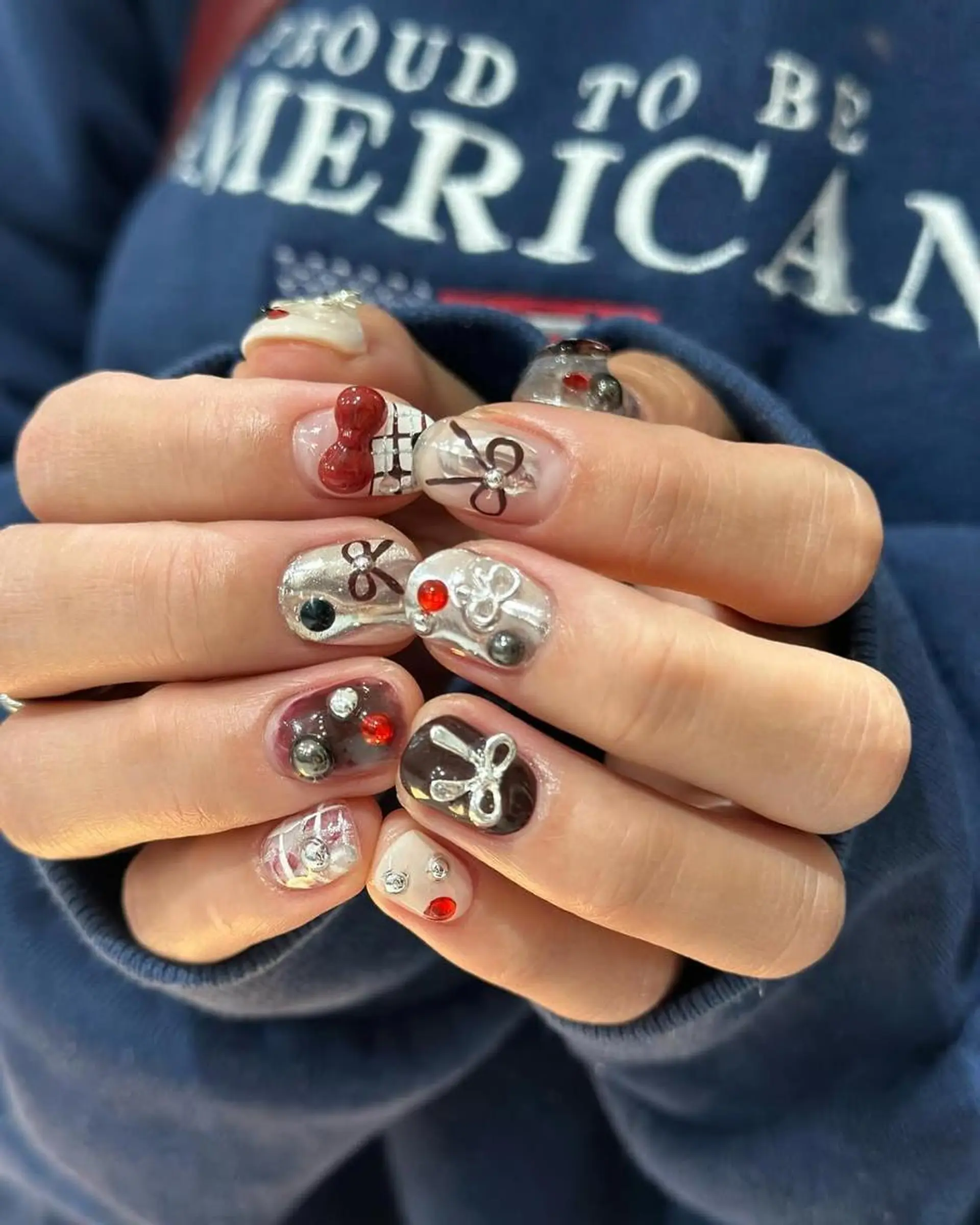 ネイル アートネイル フットネイル ジェルネイル ロングネイル マグネットネイル DL•BEAUTY / AKANEのネイルデザイン