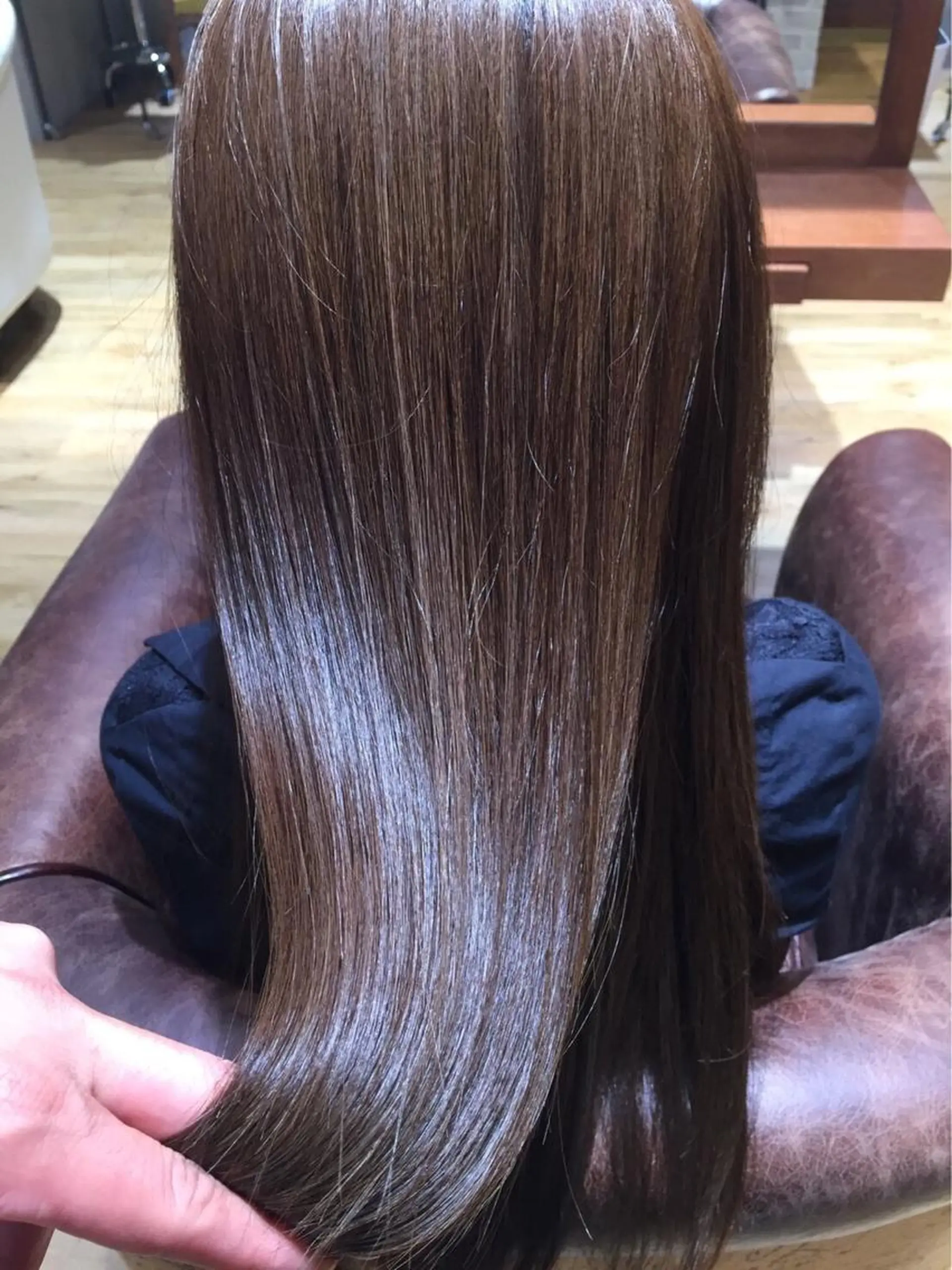 ロング カラー パーマ ヘアアレンジ メンズ キッズ ネイル マツエク・マツパ アティリー 西梅田のヘアスタイル