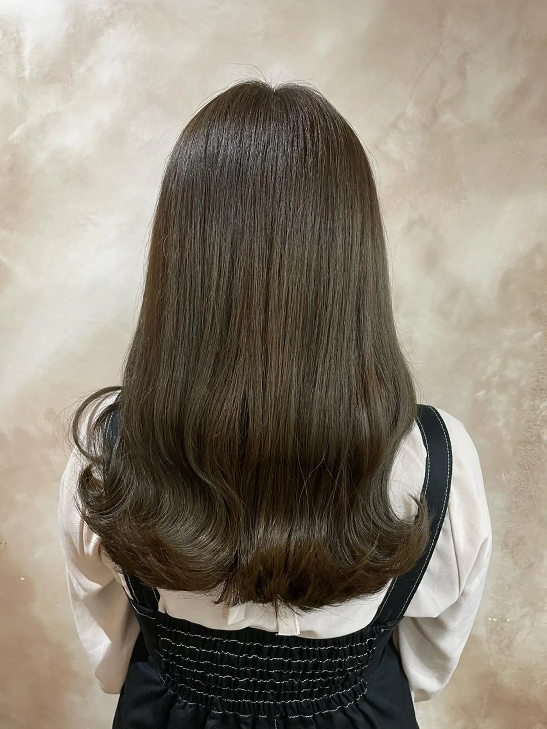 セミロング MIKU ナチュラルヘア✂️✨のヘアスタイル