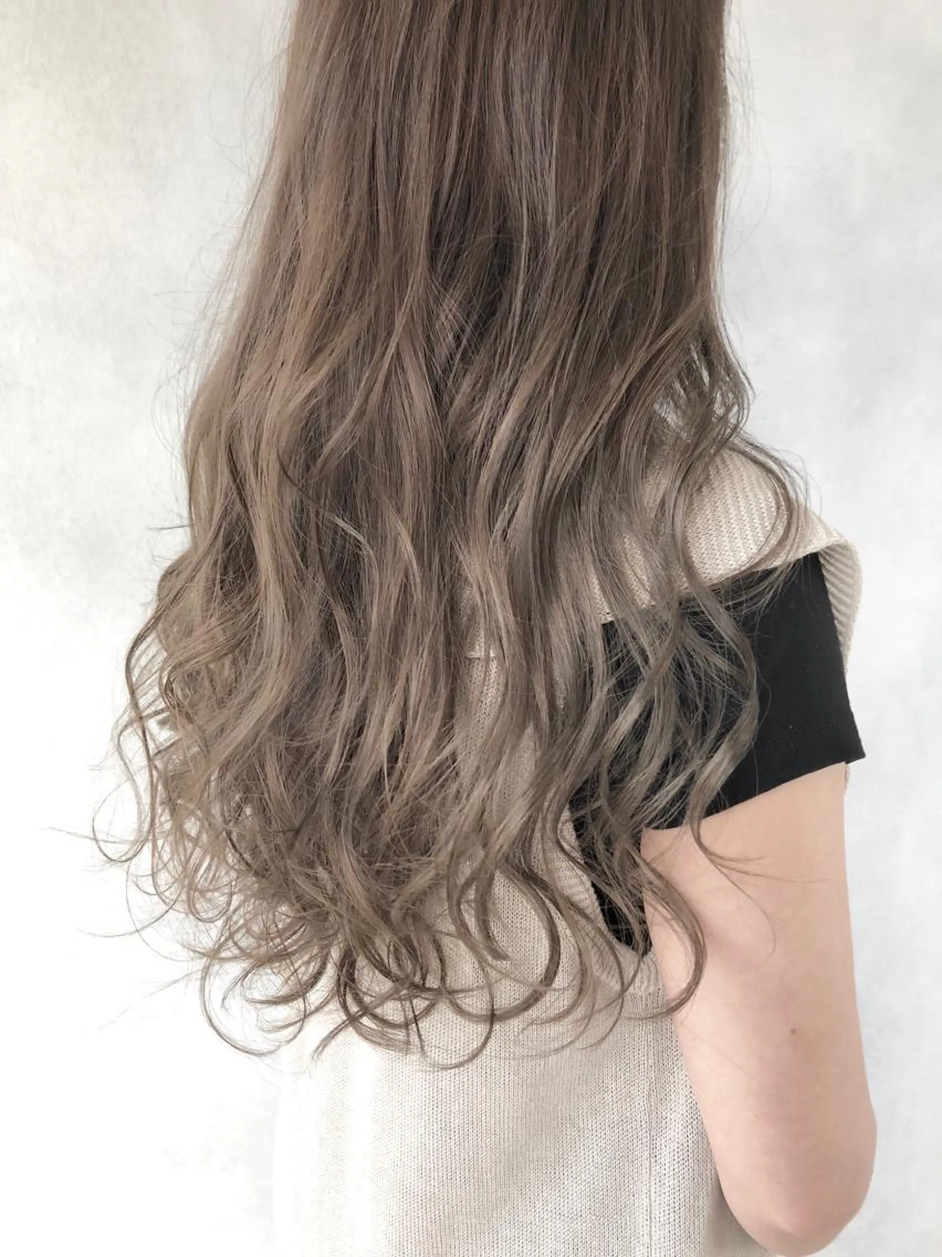 ロング 小澤大輔 YOLO hairのヘアスタイル