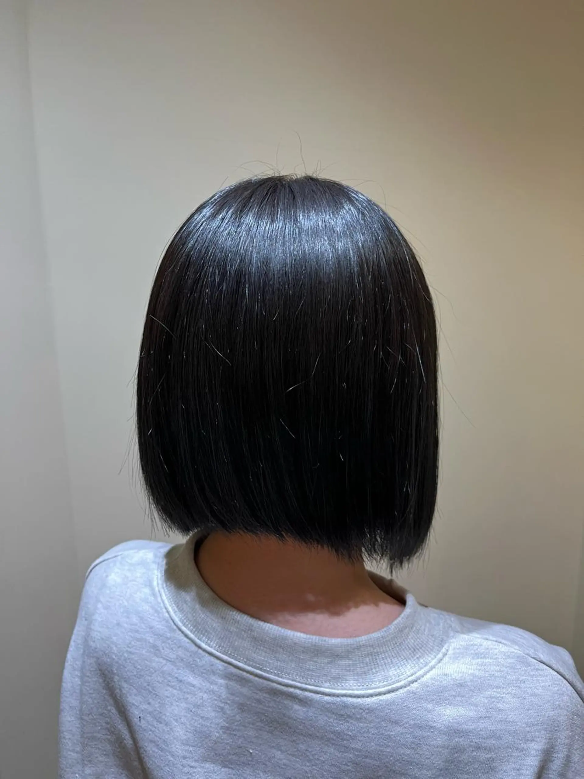 ショート カラー レディースカット SHIORIのヘアスタイル