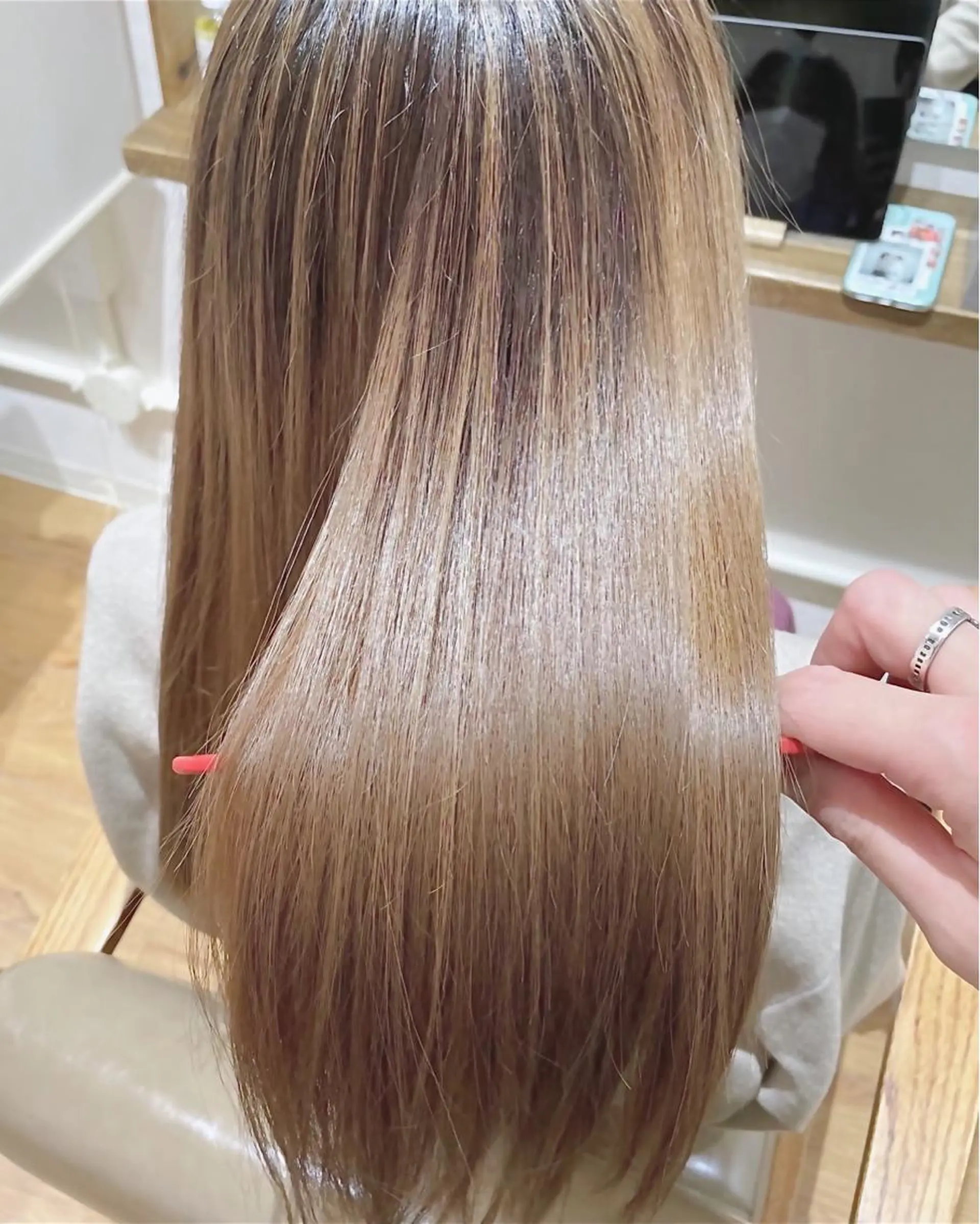 ロング 髪質改善 トリートメント 酸熱トリートメント 美髪専門サロン kazuのヘアスタイル