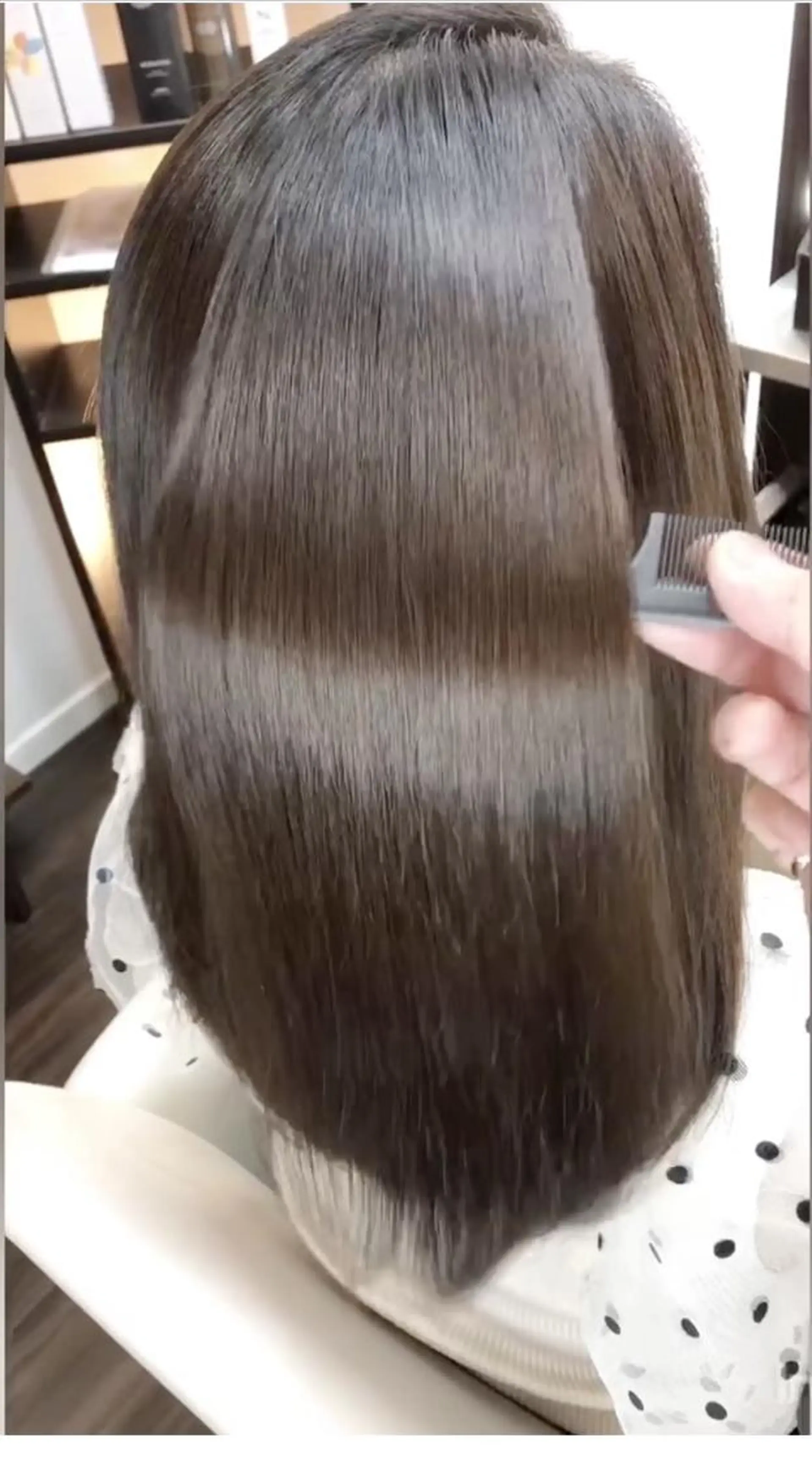 セミロング 髪質改善 トリートメント 縮毛矯正 トリートメント 美髪育成salon 髪質改善 FORMAのヘアスタイル