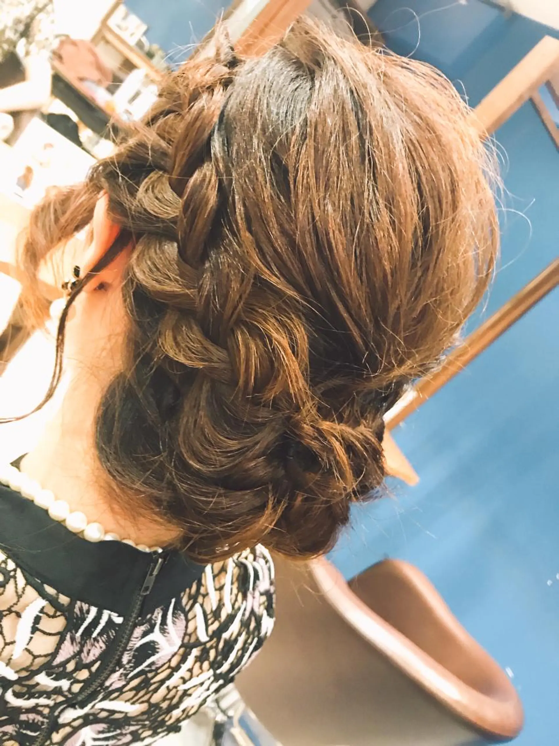 セミロング ヘアアレンジ shi hoのヘアスタイル