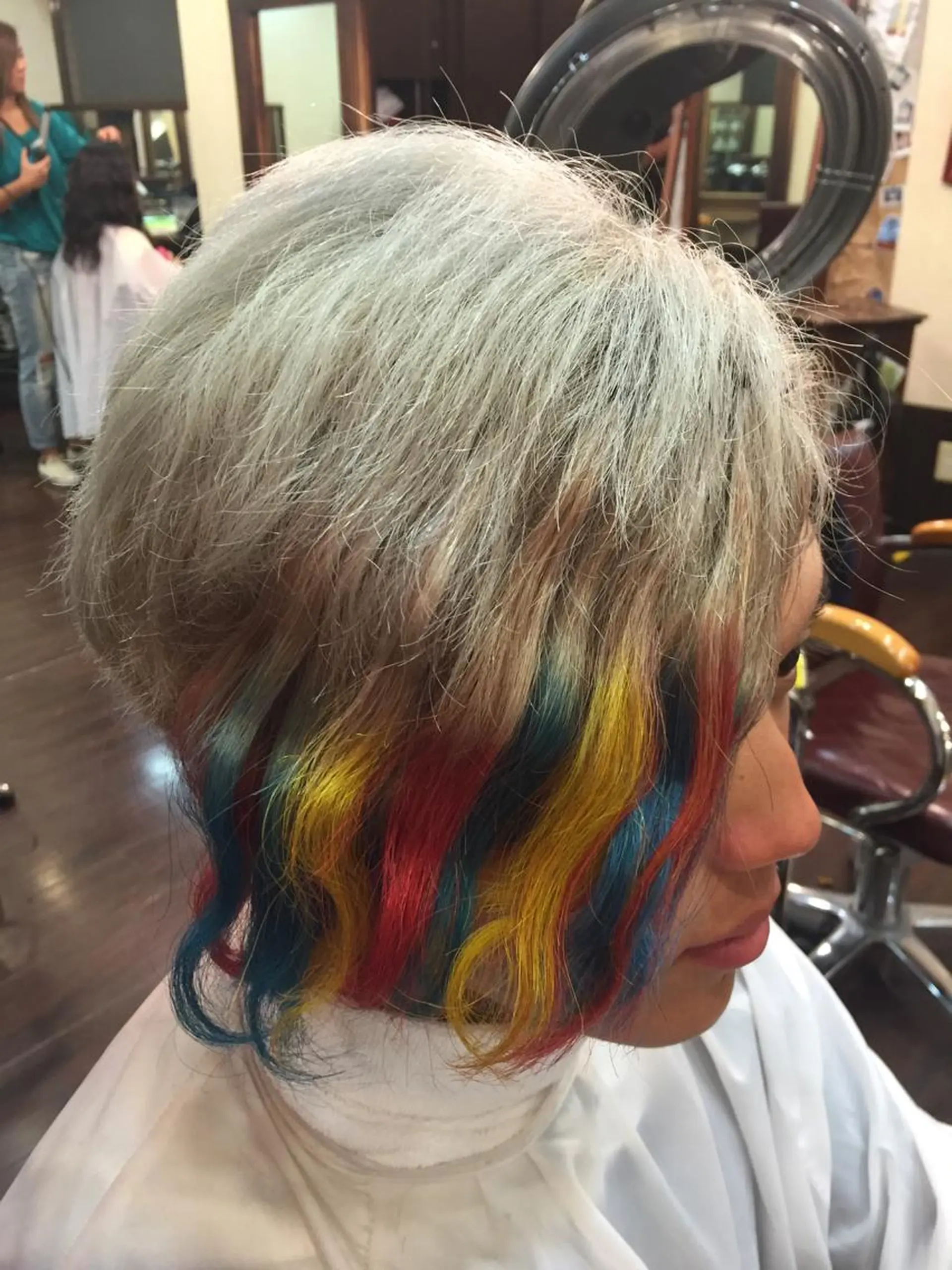 ショート ミディアム カラー ヘアアレンジ メンズ 編み込みエクステ メンズブリーチ ブリーチ エクステ ミニモお気に入り数 No.1宍戸雄弥のヘアスタイル