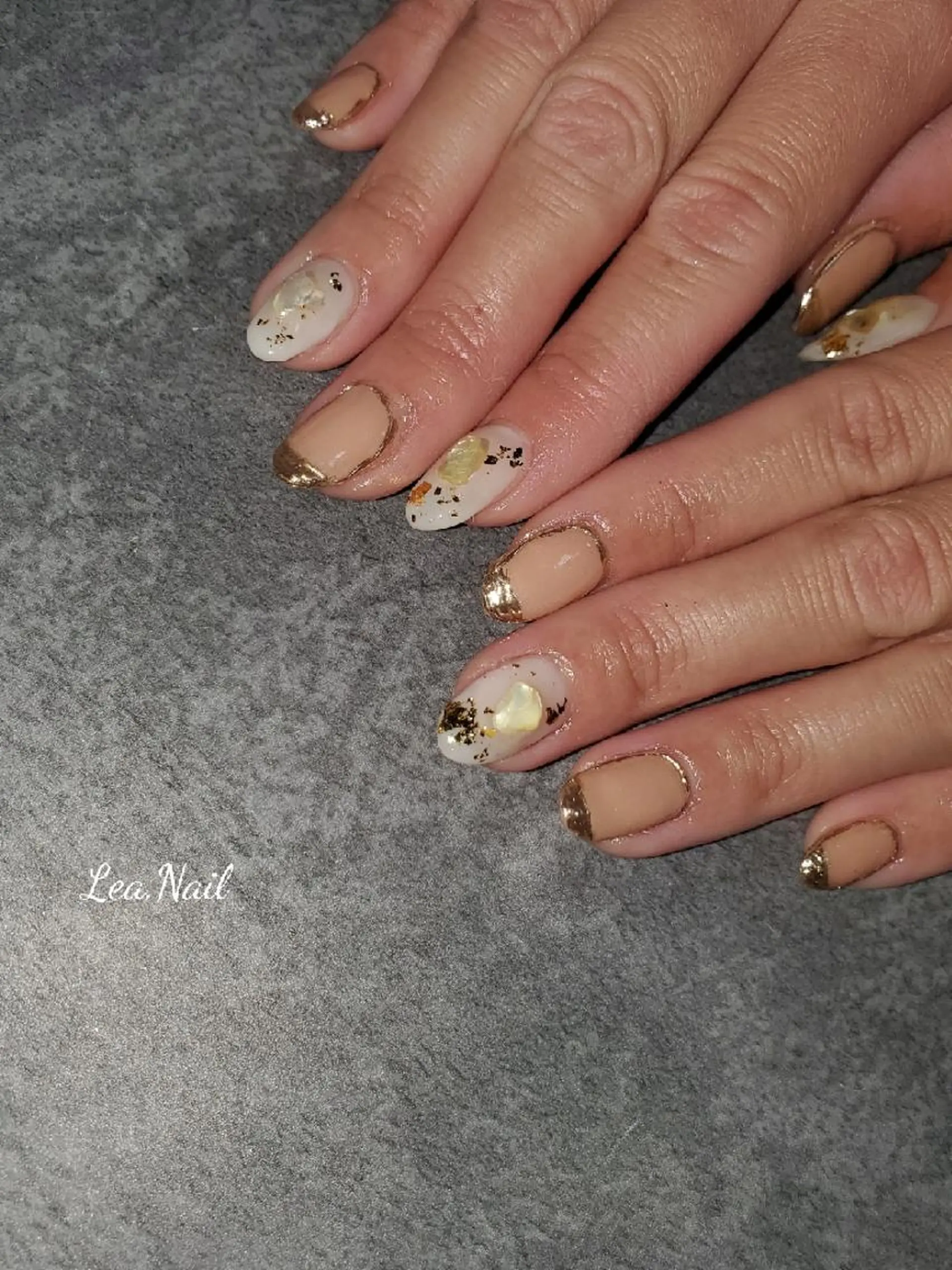 ネイル ミラーネイル Lea,Nail所属・松橋 愛のネイルデザイン
