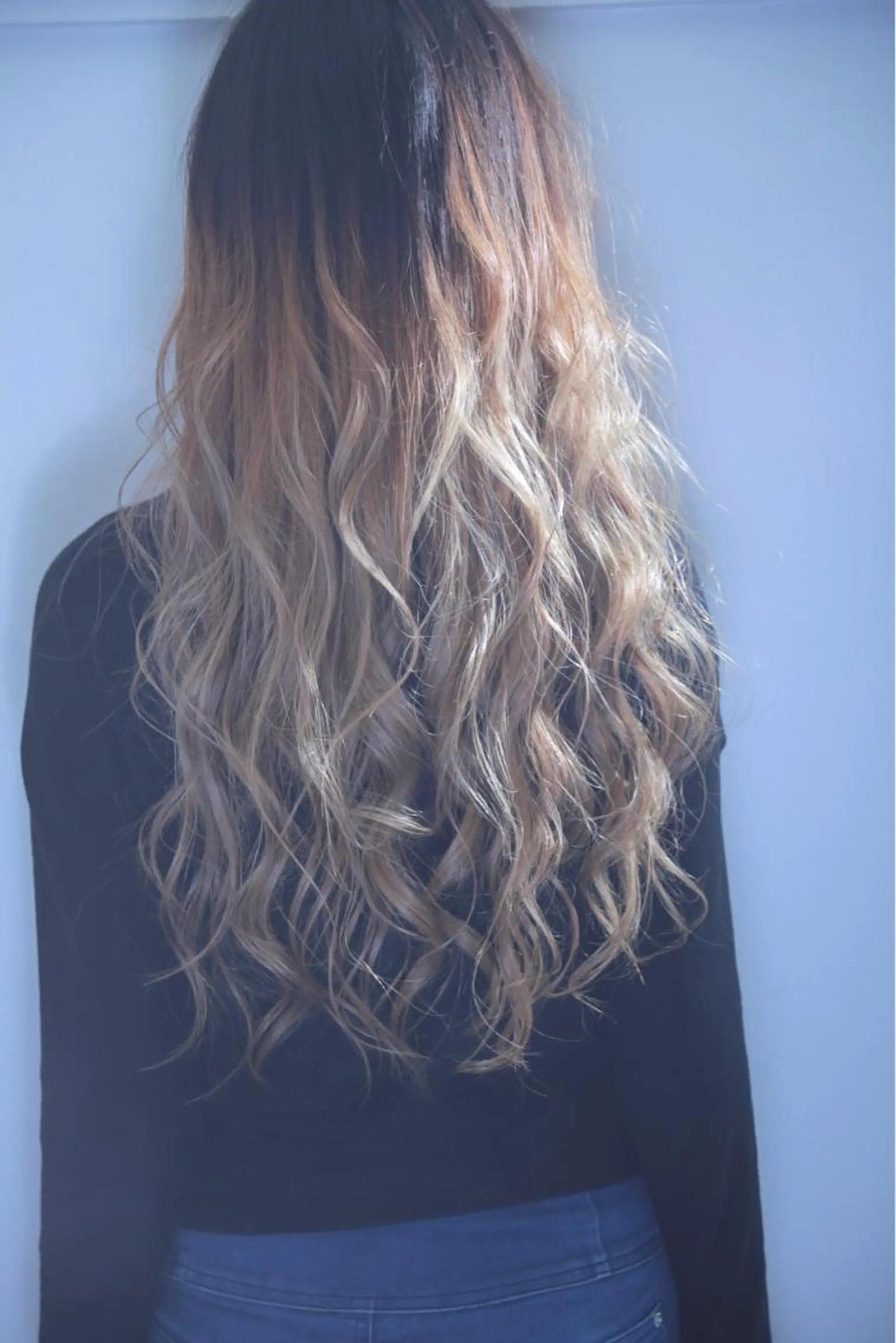 ロング 伊藤 裕貴のヘアスタイル