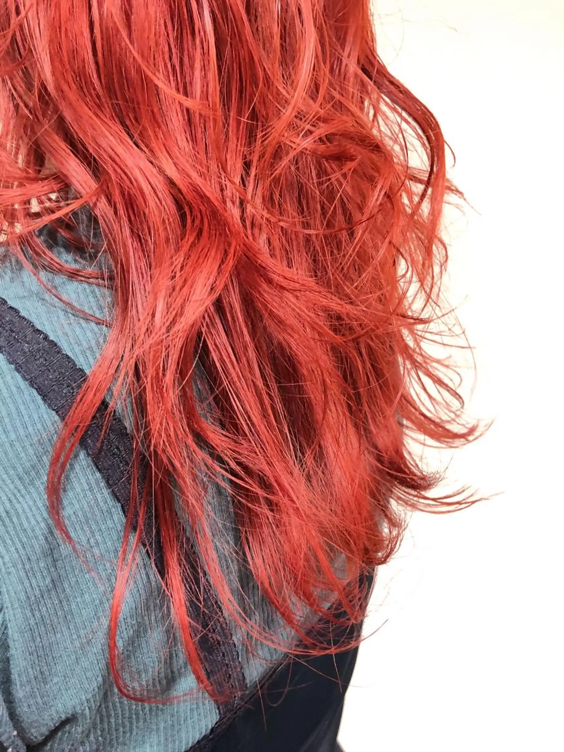 セミロング カラー himeka🪽 アレンジ/ブリーチのヘアスタイル