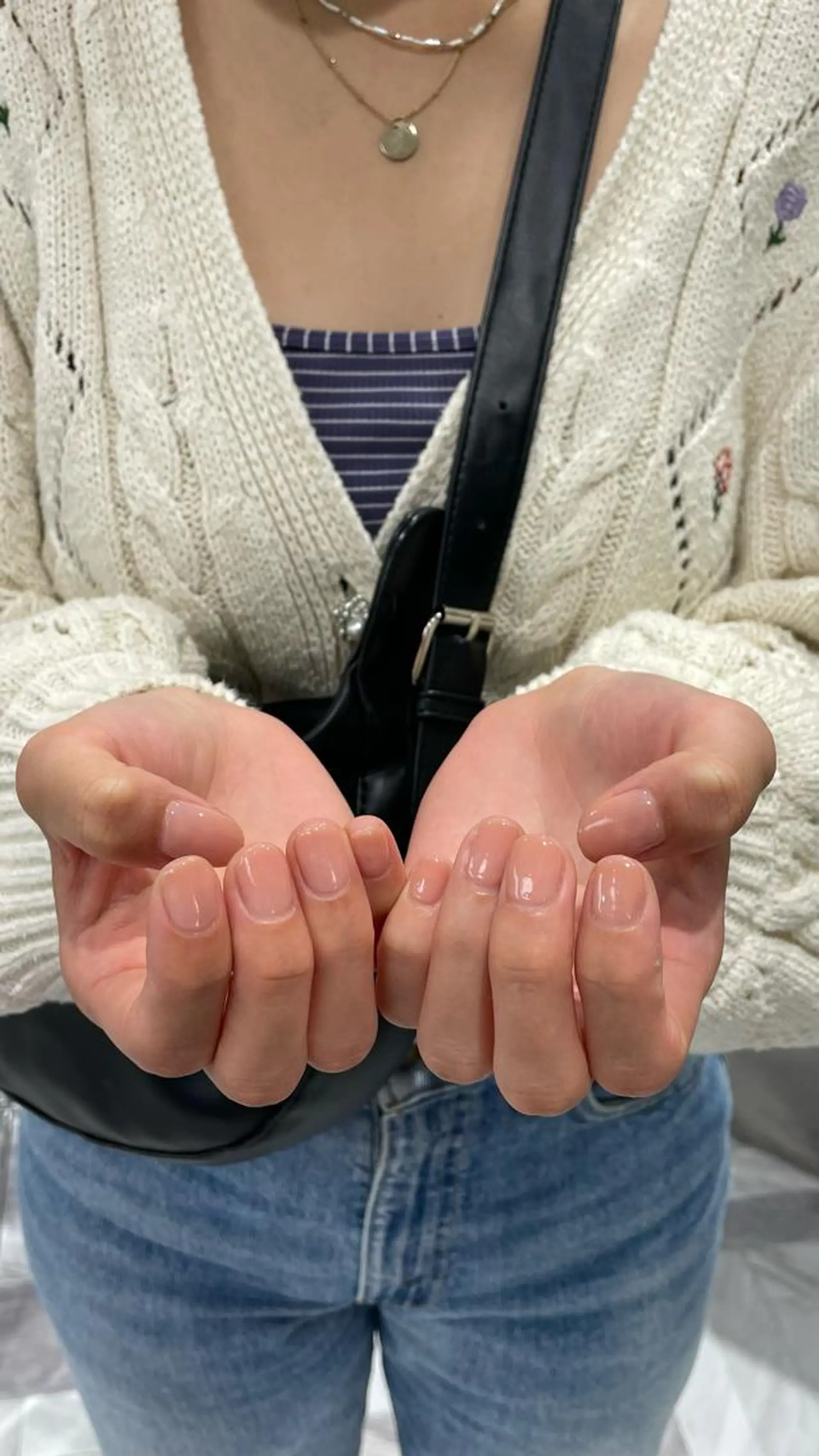 ネイル クルミ/ 💕ワンホンネイルのネイルデザイン