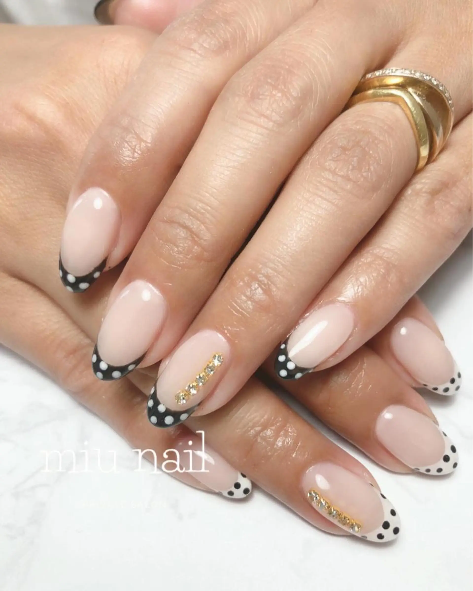 ネイル 杉本 孝美のネイルデザイン