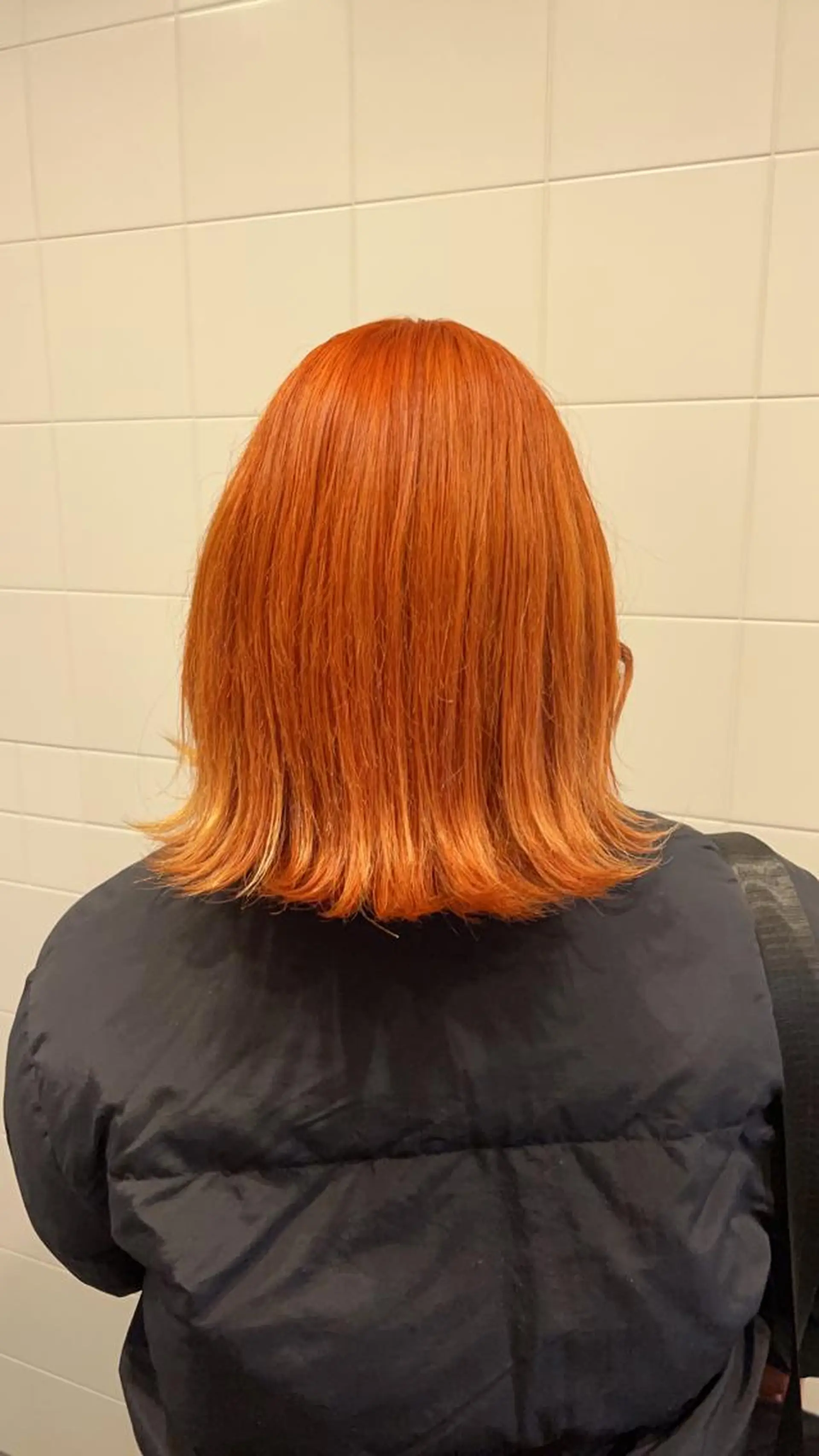 ミディアム カラー オレンジ honen RUKAのヘアスタイル