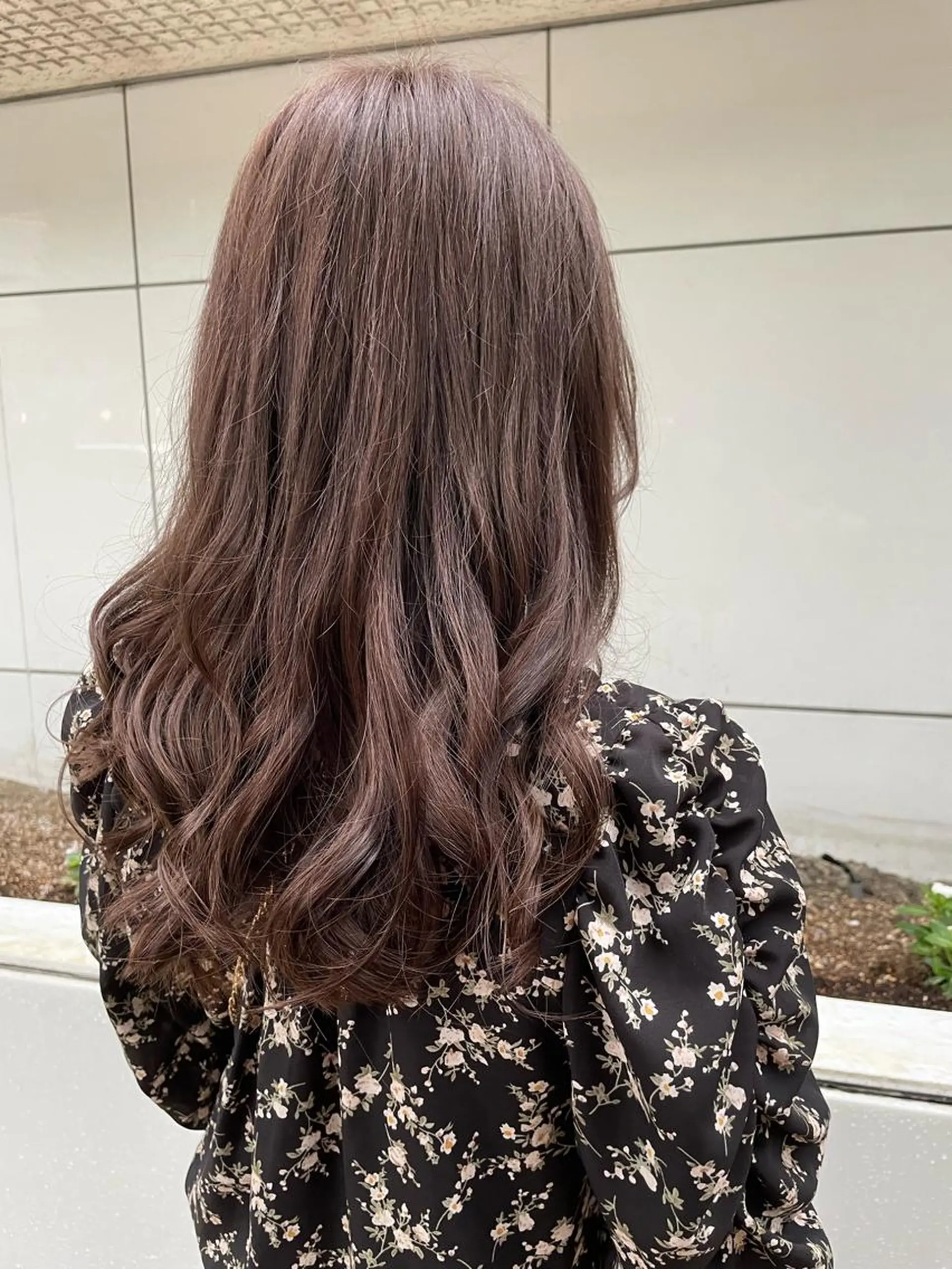 カラー 小山 麗奈のヘアスタイル