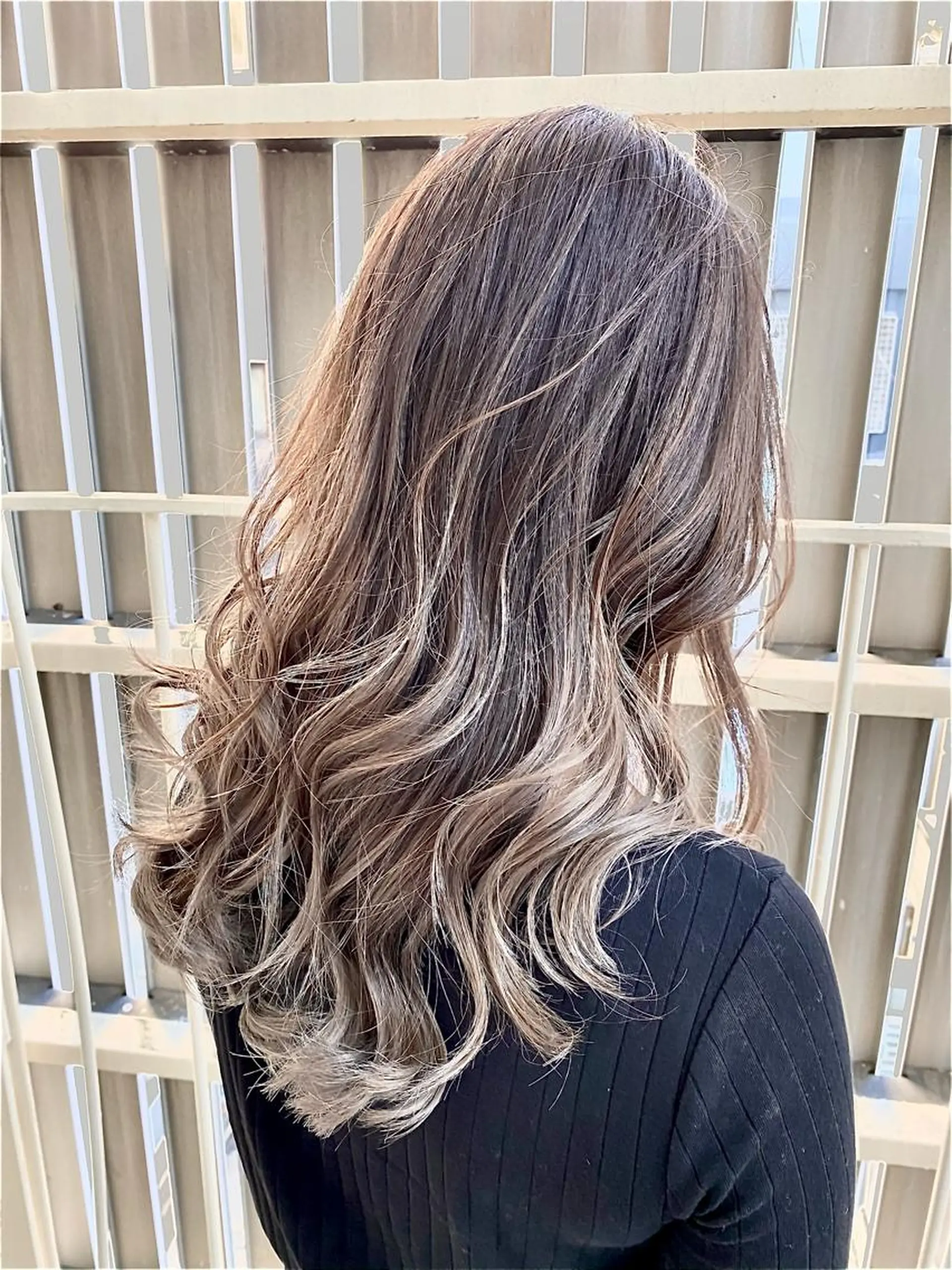 ロング レイヤーカット 北千住満足度No.1 ✨KOTANI✨のヘアスタイル