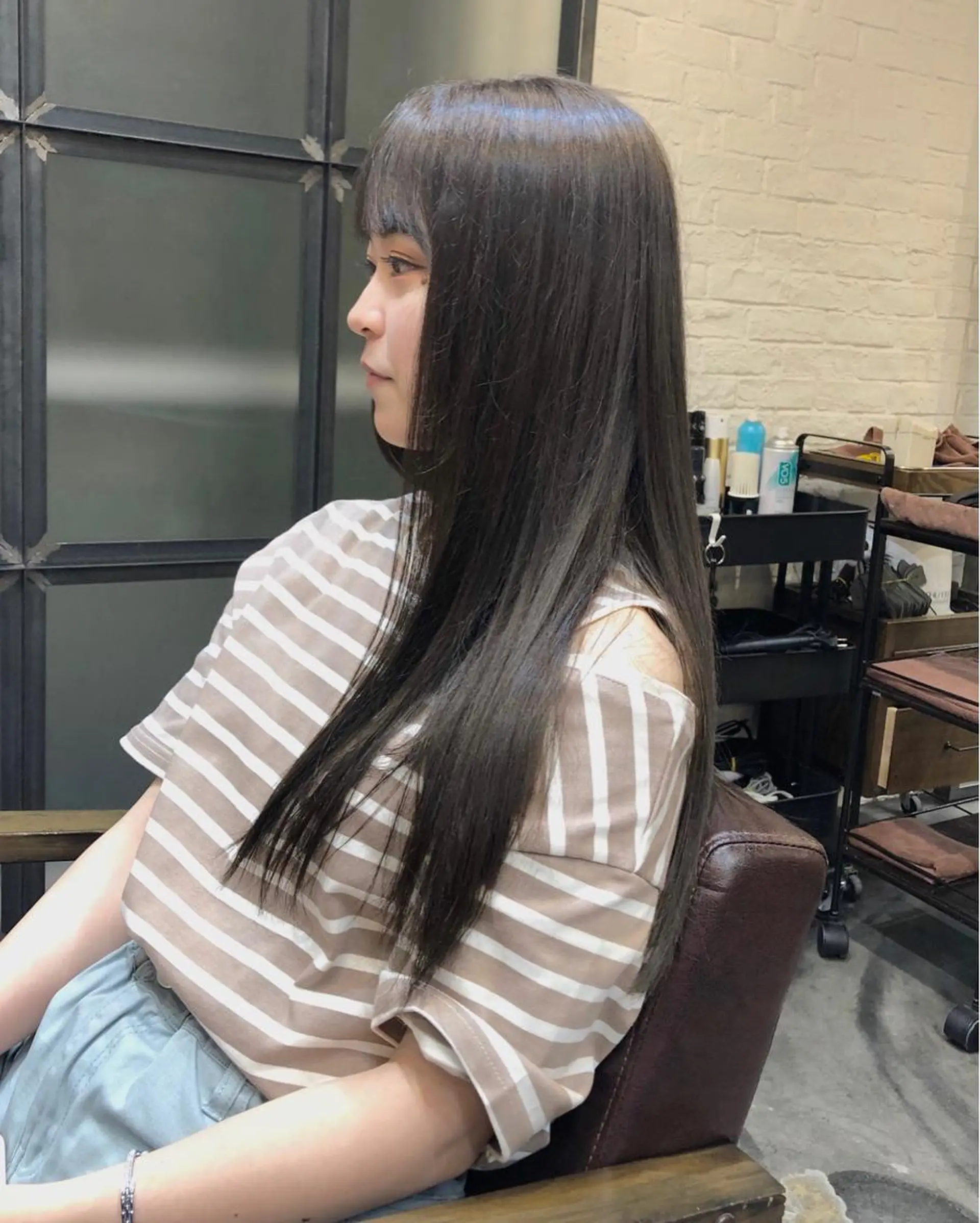 ロング カラー グレージュ ヘアカラー トリートメント 吉田 光佑のヘアスタイル