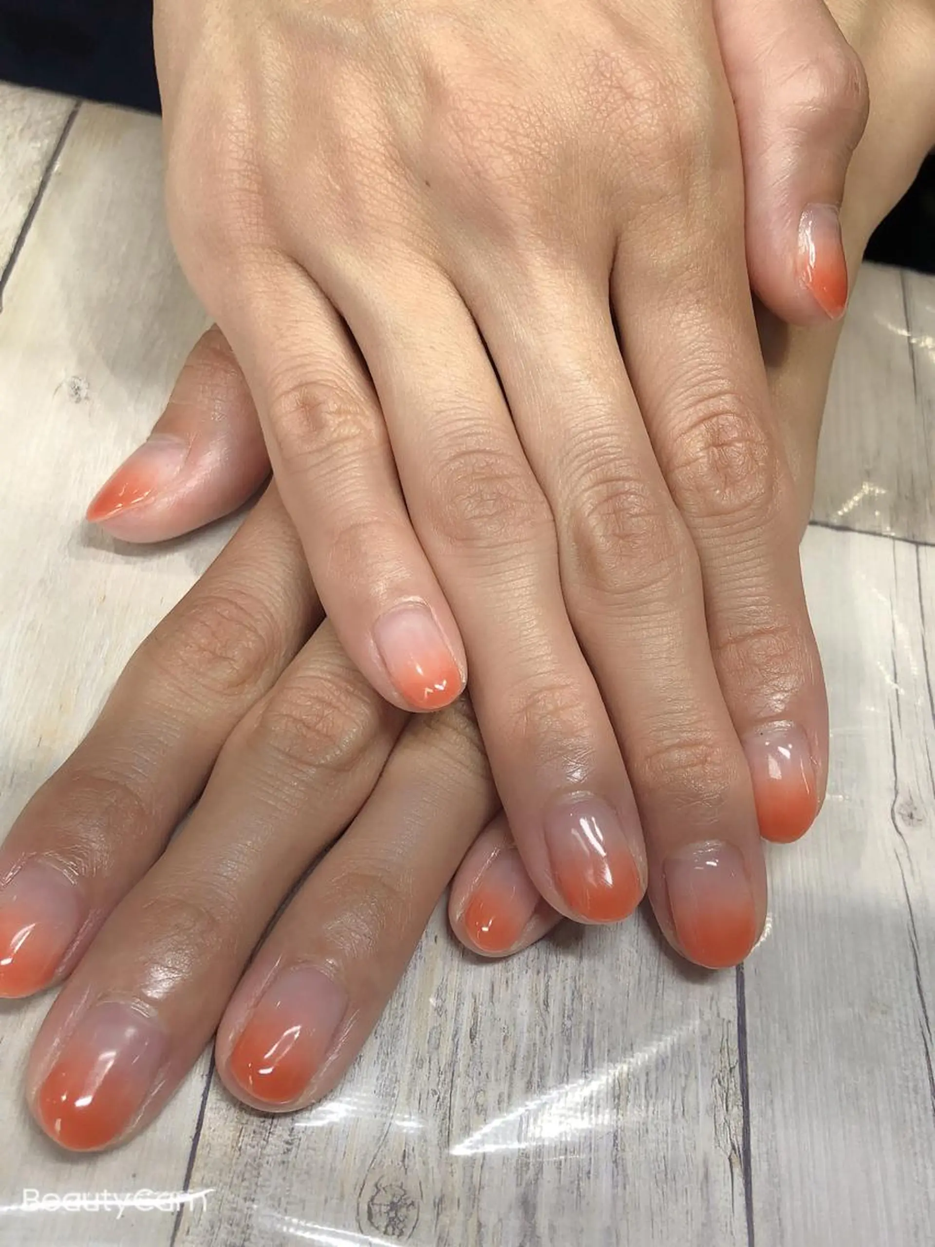 ネイル グラデーション ✨アン ミユ✨のネイルデザイン