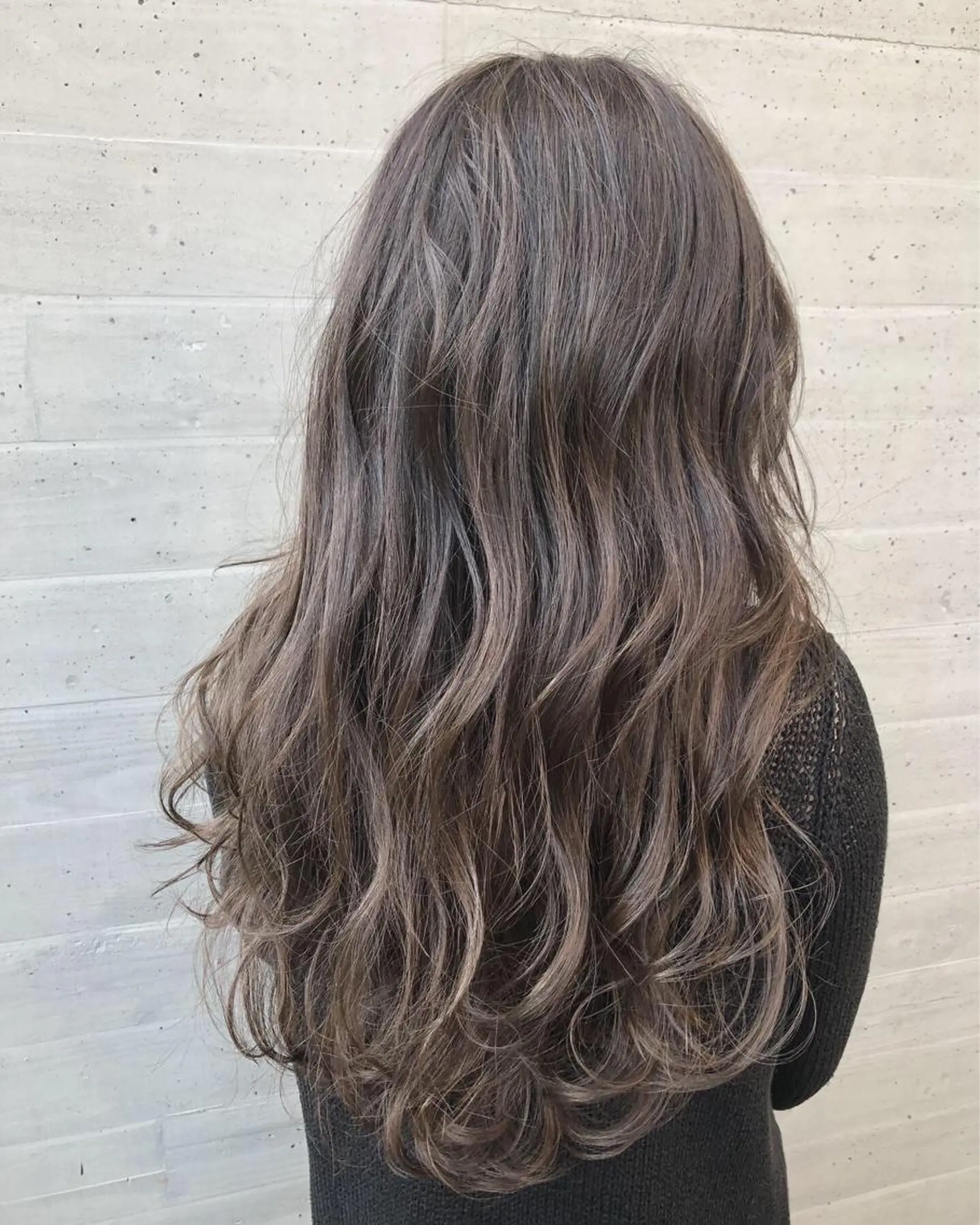 ロング カラー ヘアアレンジ 【公式】amble luxe池袋東口🩷のヘアスタイル