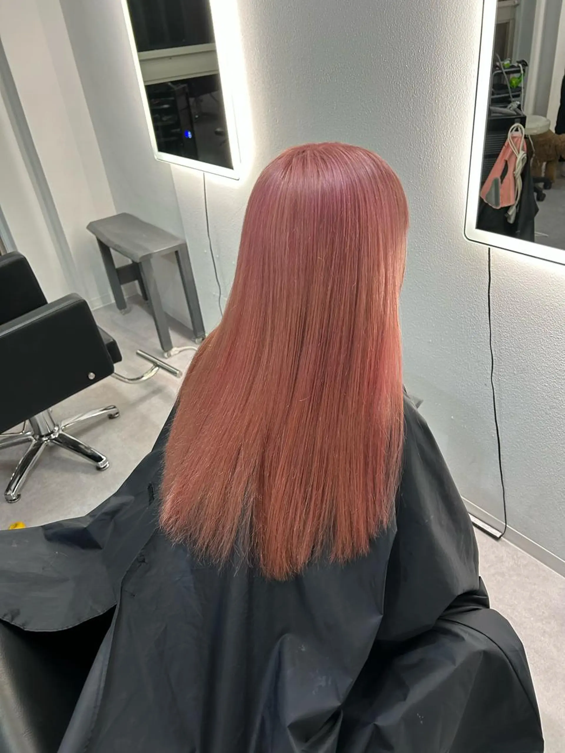 ロング カラー ヘアアレンジ メンズ ピンクカラー Cielro/ダブル カラー/西田咲希のヘアスタイル