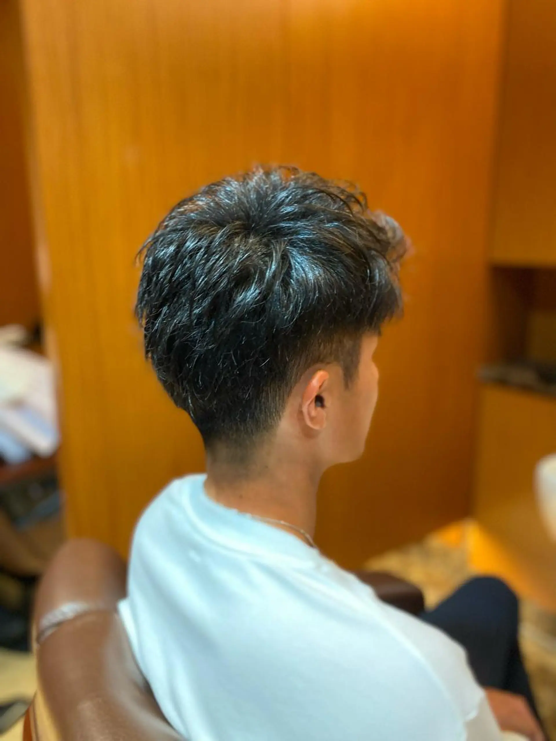 ミディアム 北川 竜也のヘアスタイル