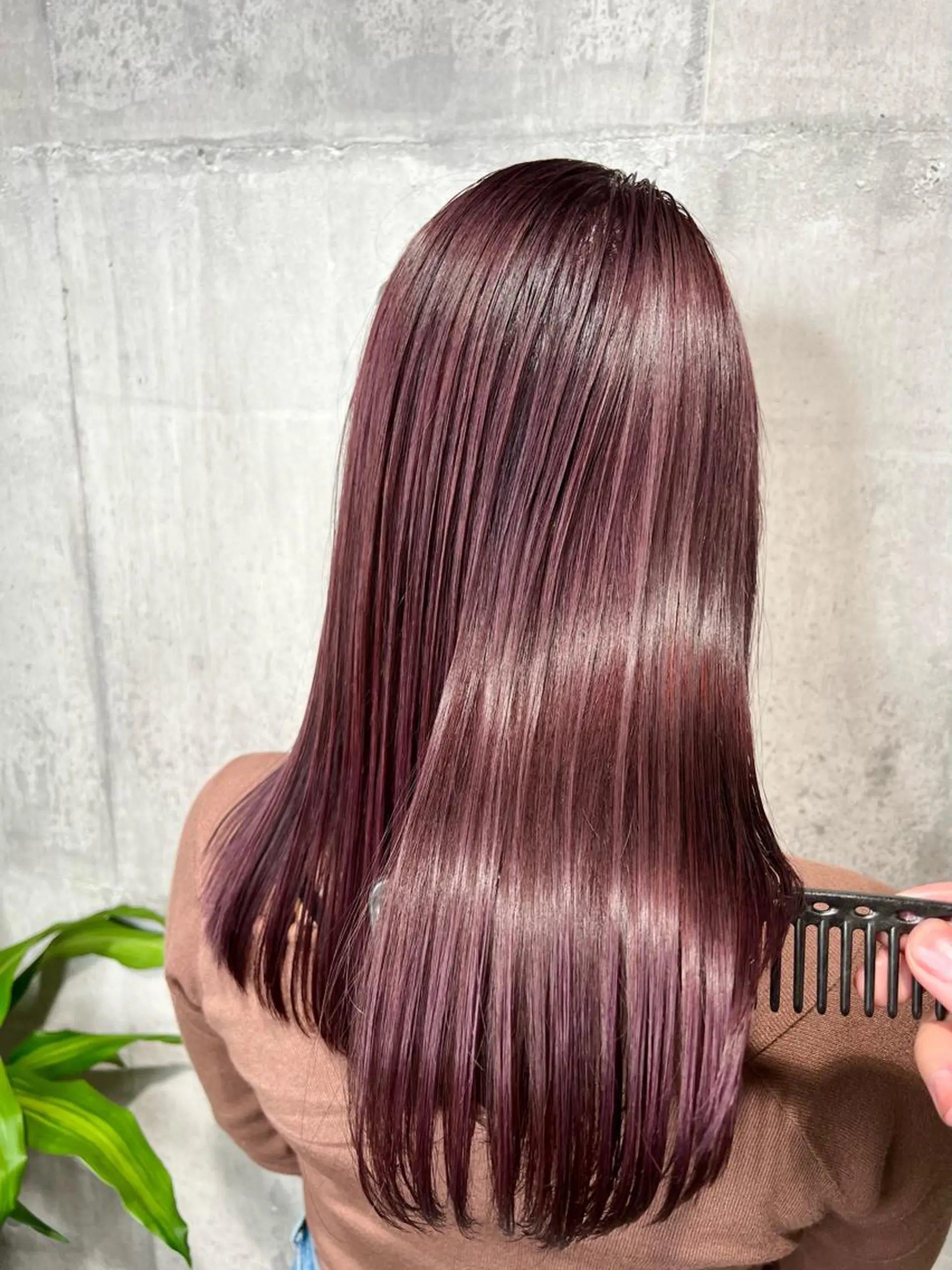 ロング カラー ピンクカラー mimiiy梅田 中崎町ハイトーンのヘアスタイル