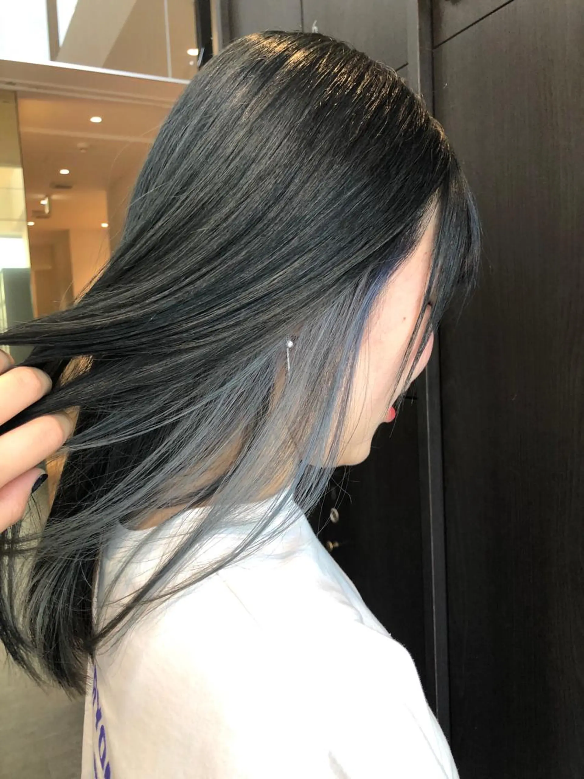 セミロング カラー ヘアアレンジ キッズ アッシュ 黒髪 ブルーカラー ブルーパープル ブルーブラック カット ヘアカラー トリートメント stylist 🌸 kana.のヘアスタイル