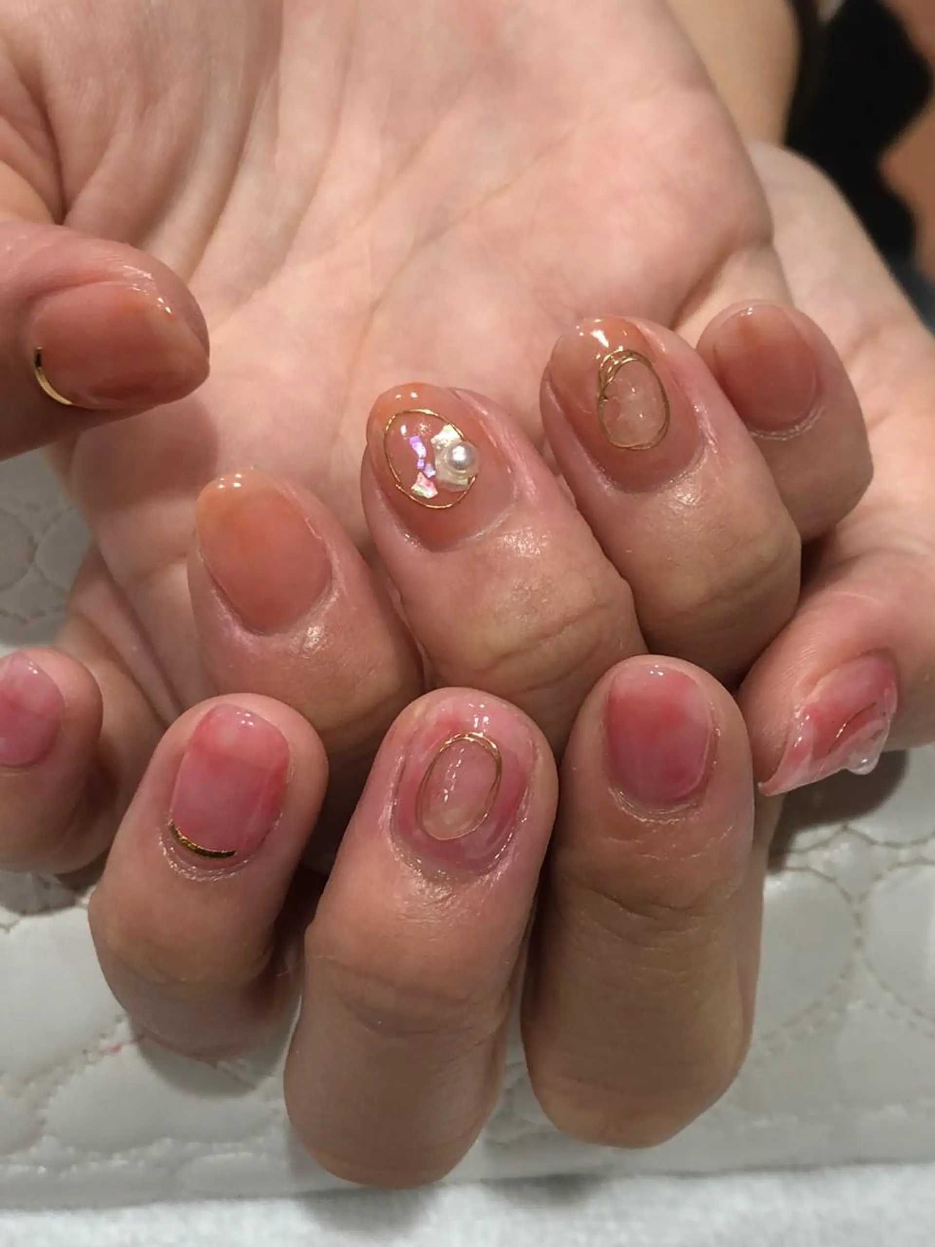 ネイル ハンドネイル Nest 三田のマツエク・マツパデザイン