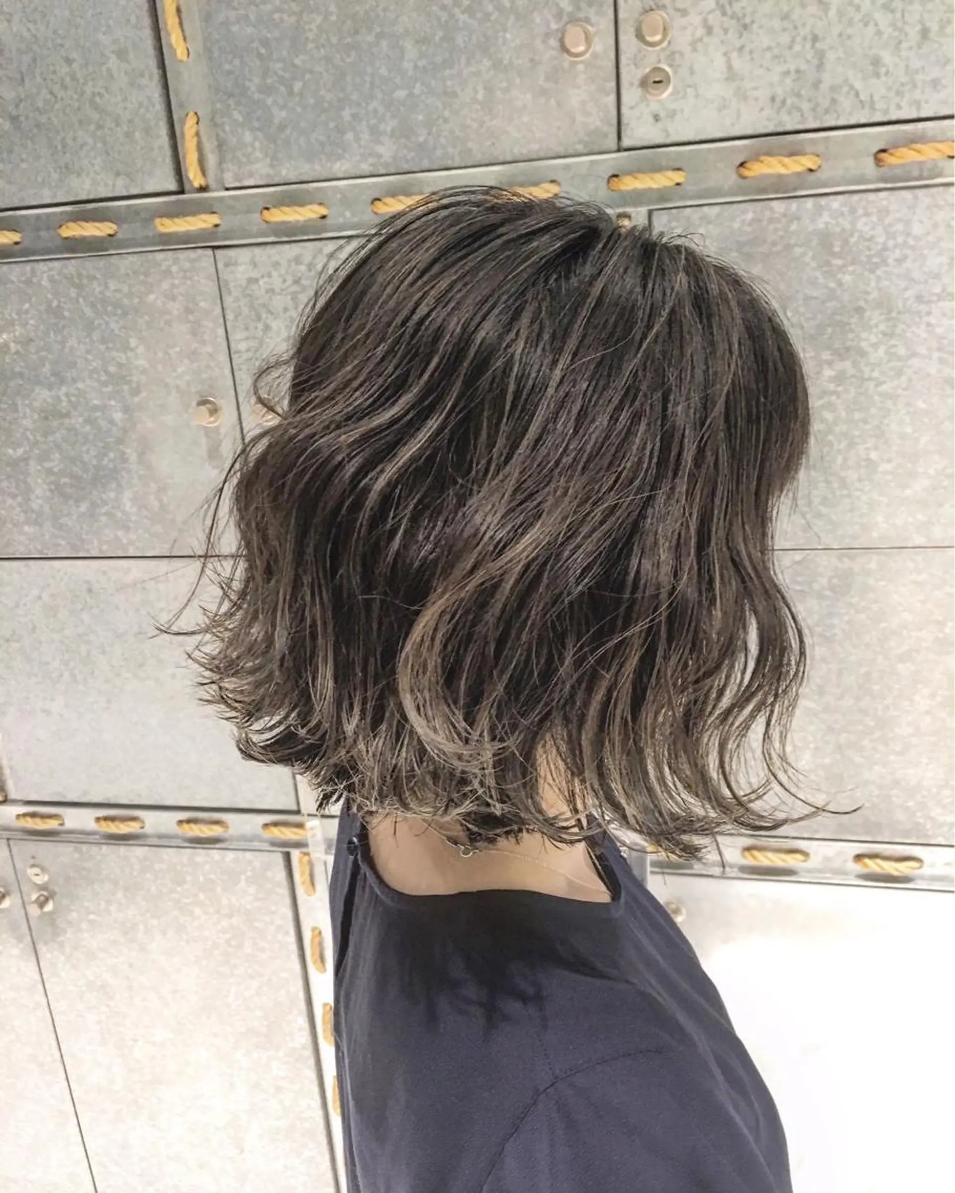 ミディアム カラー ベージュカラー 透明感カラー ハイライトカラー ハイライト TAKU 美容師のヘアスタイル
