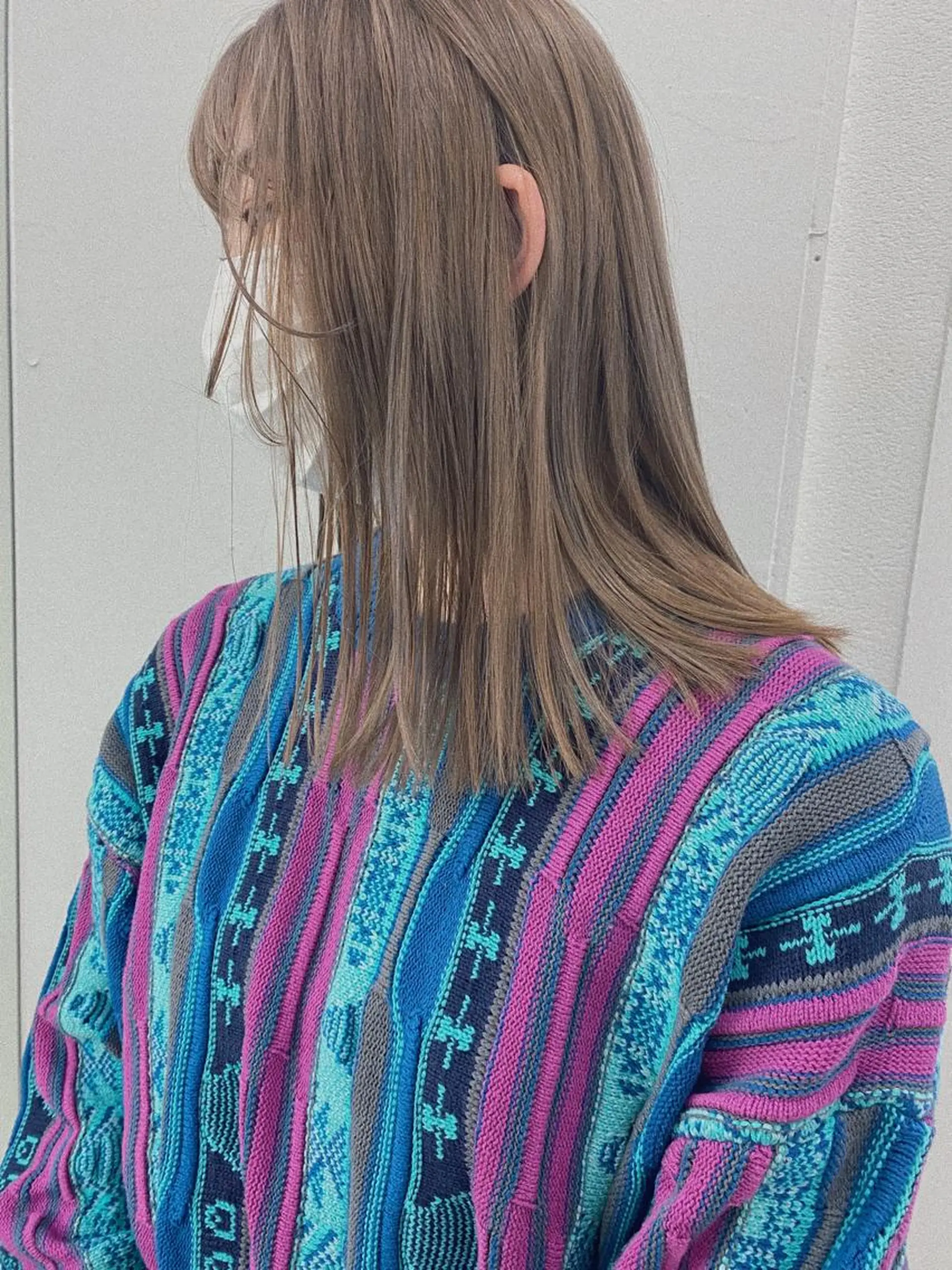 ミディアム カラー ヘアアレンジ ブリーチ ケアブリーチ グレージュ 顔まわりレイヤー レイヤーカット カット ヘアカラー トリートメント NOVEL TOKYO所属・ニュアンスヘア🌔 nanakoのヘアスタイル