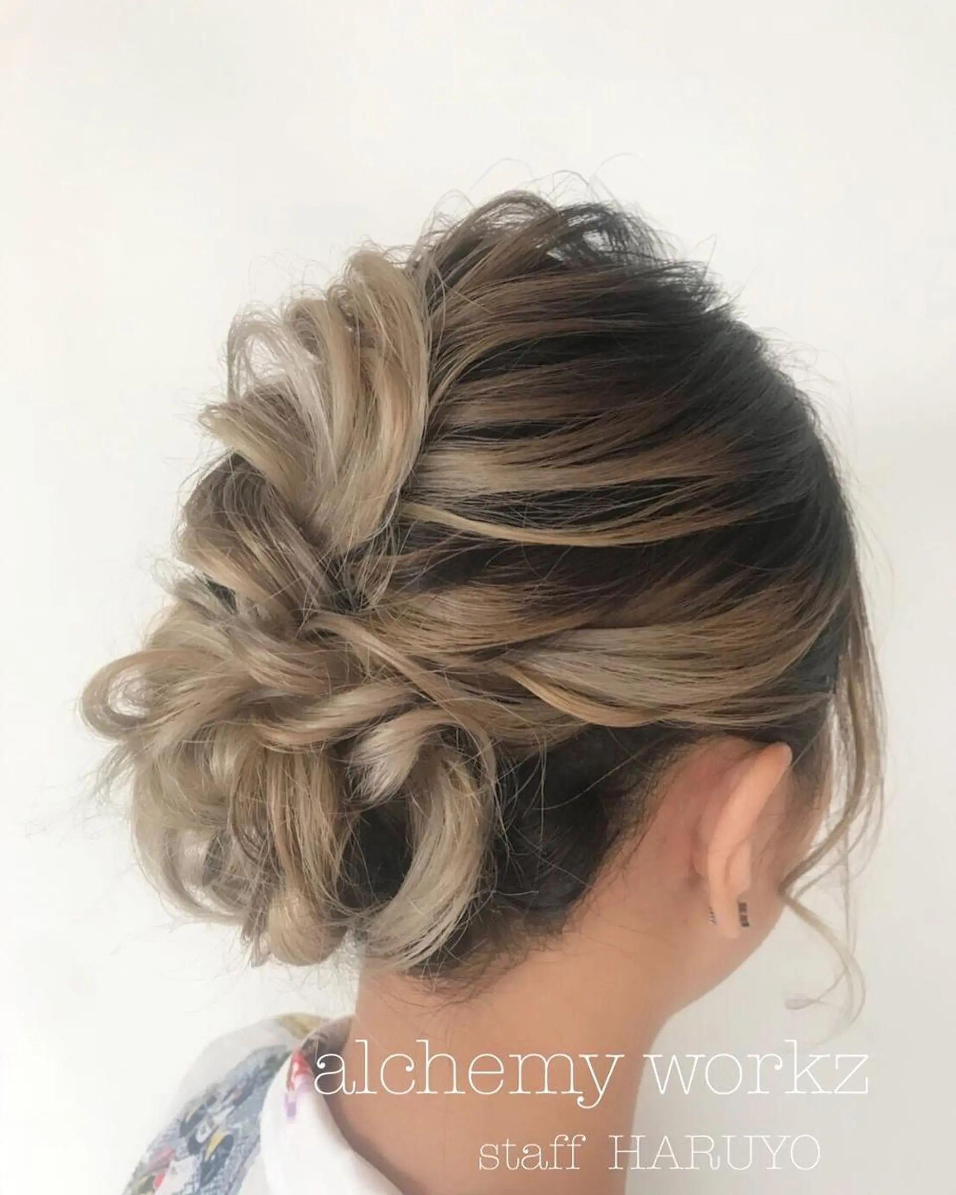 ヘアアレンジ HUR-RAH Haruyoの眉毛・アイブロウイメージ