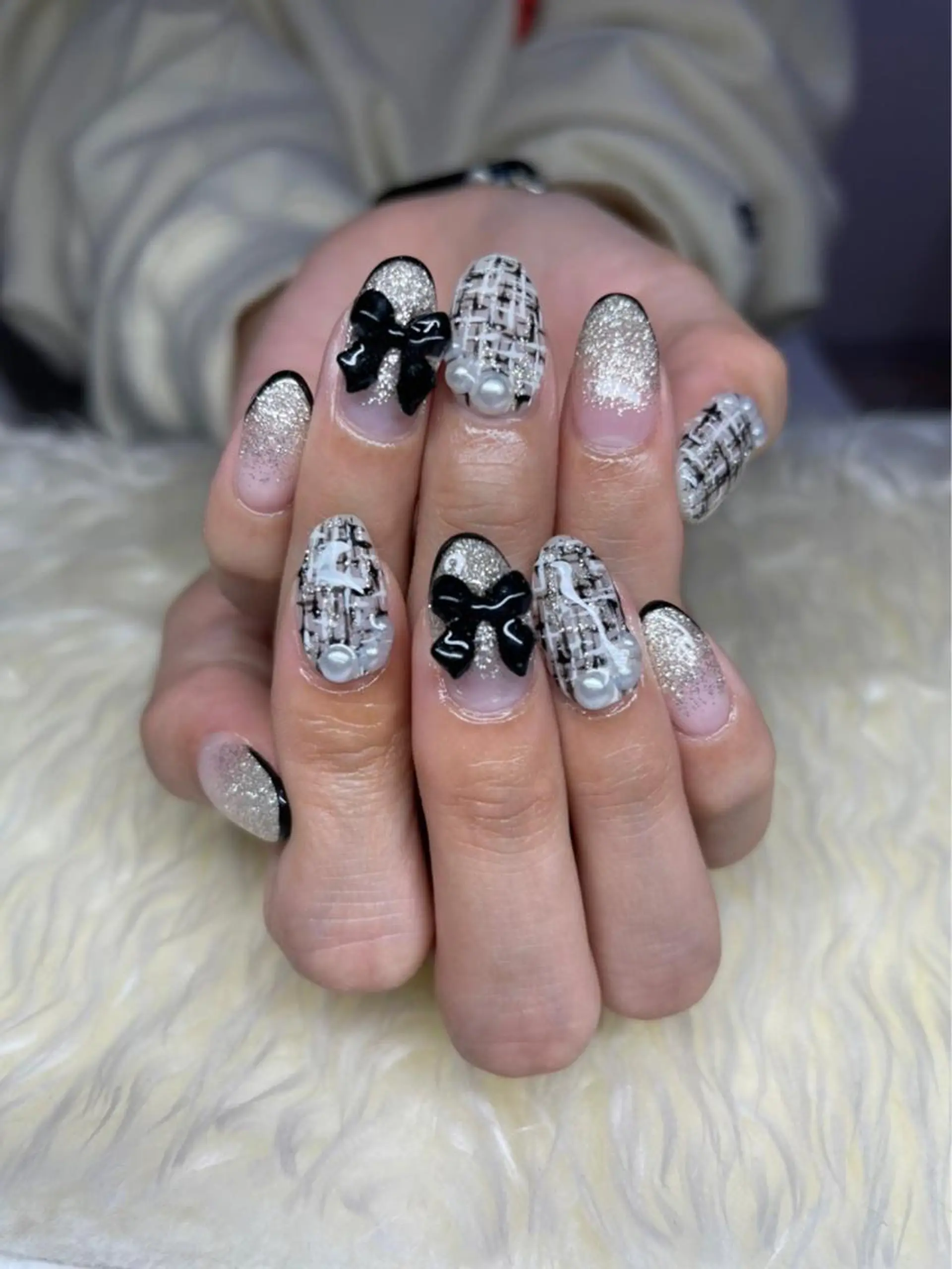 ネイル マツエク・マツパ アイブロウ 韓国風マツエク パリジェンヌラッシュリフト まつげパーマ ワンホンマツエク 長さ出し ハンドネイル Nail&eye Belire 新宿のネイルデザイン