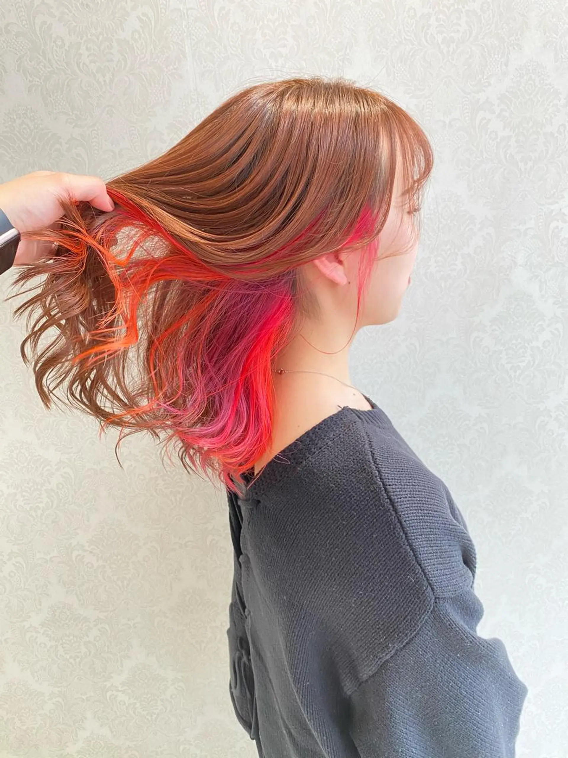 セミロング カラー ユニコーンカラー ヘアカラー mori by little所属・デザインカラー✨新倉 佑奈のヘアスタイル