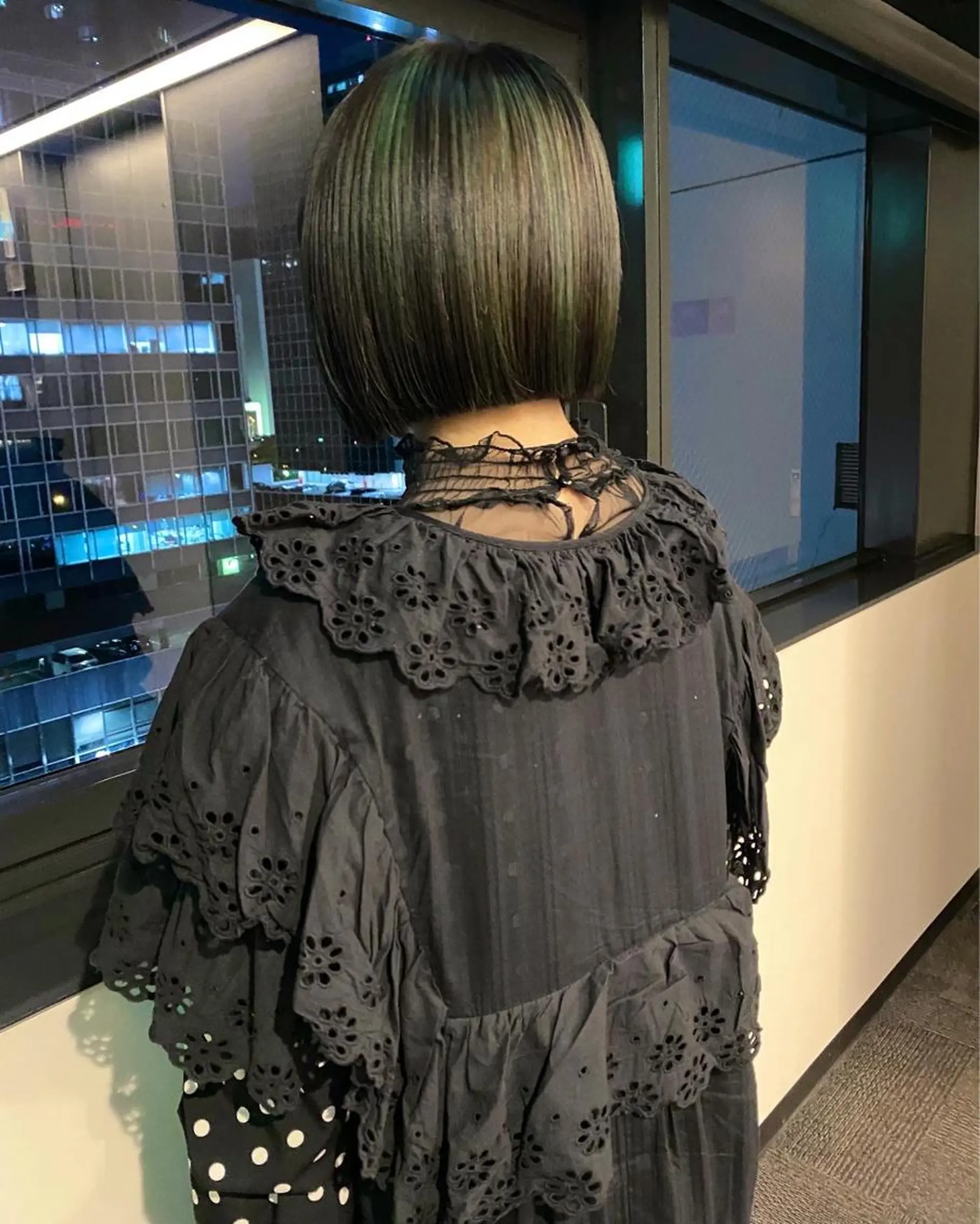 ショート カラー パーマ ヘアアレンジ 髪と音処　マトぺ所属・デザインカラー/ボブ ブリーチカラー/ユリのヘアスタイル