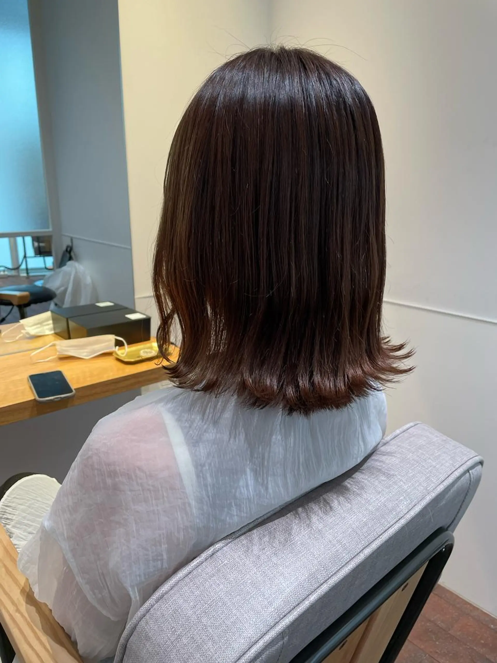 ミディアム カラー miu. ボブ/透け感カラーのヘアスタイル
