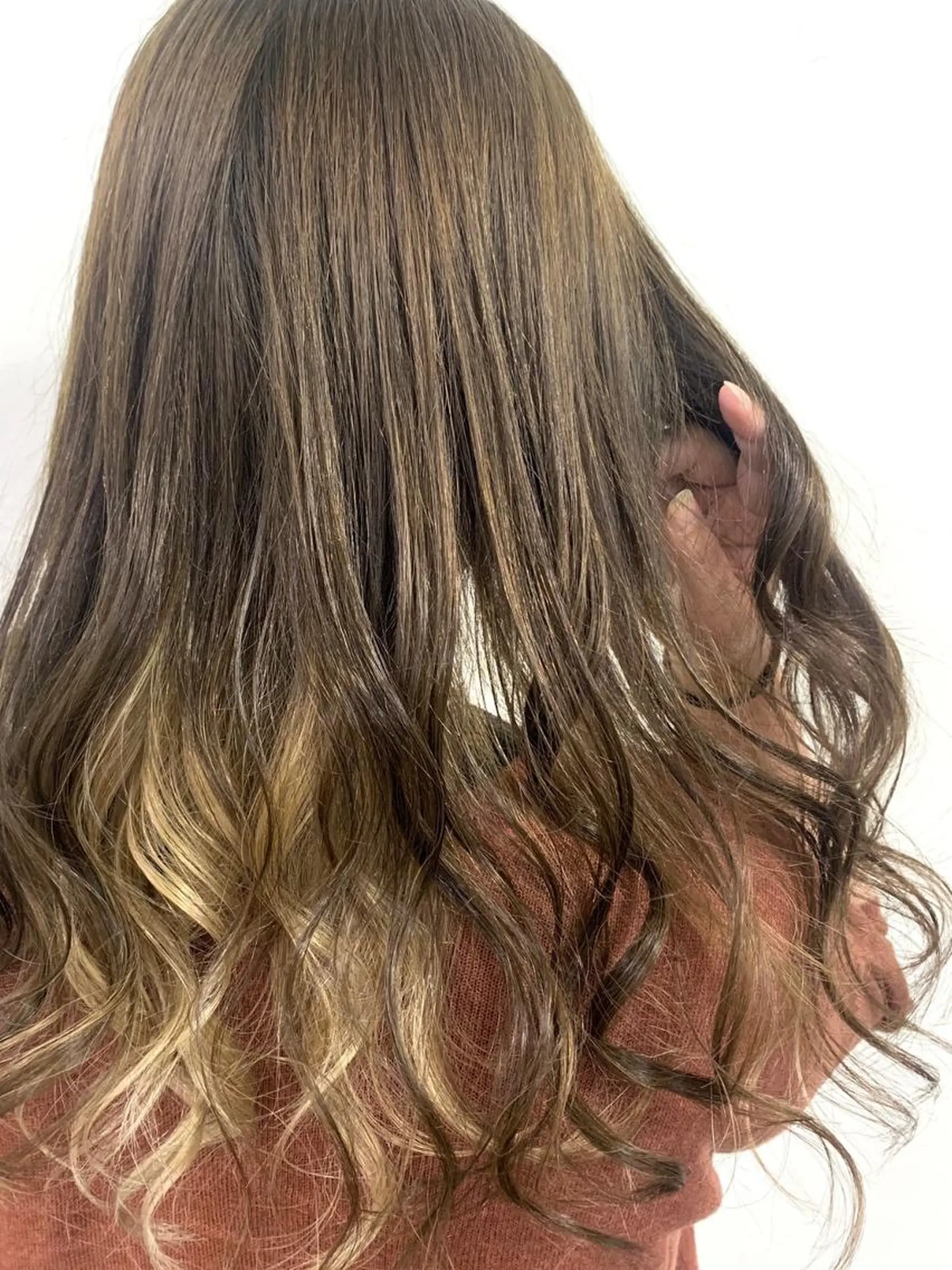 カラー 久屋４番徒歩2分/ ブリーチ・縮毛・谷崎のヘアスタイル