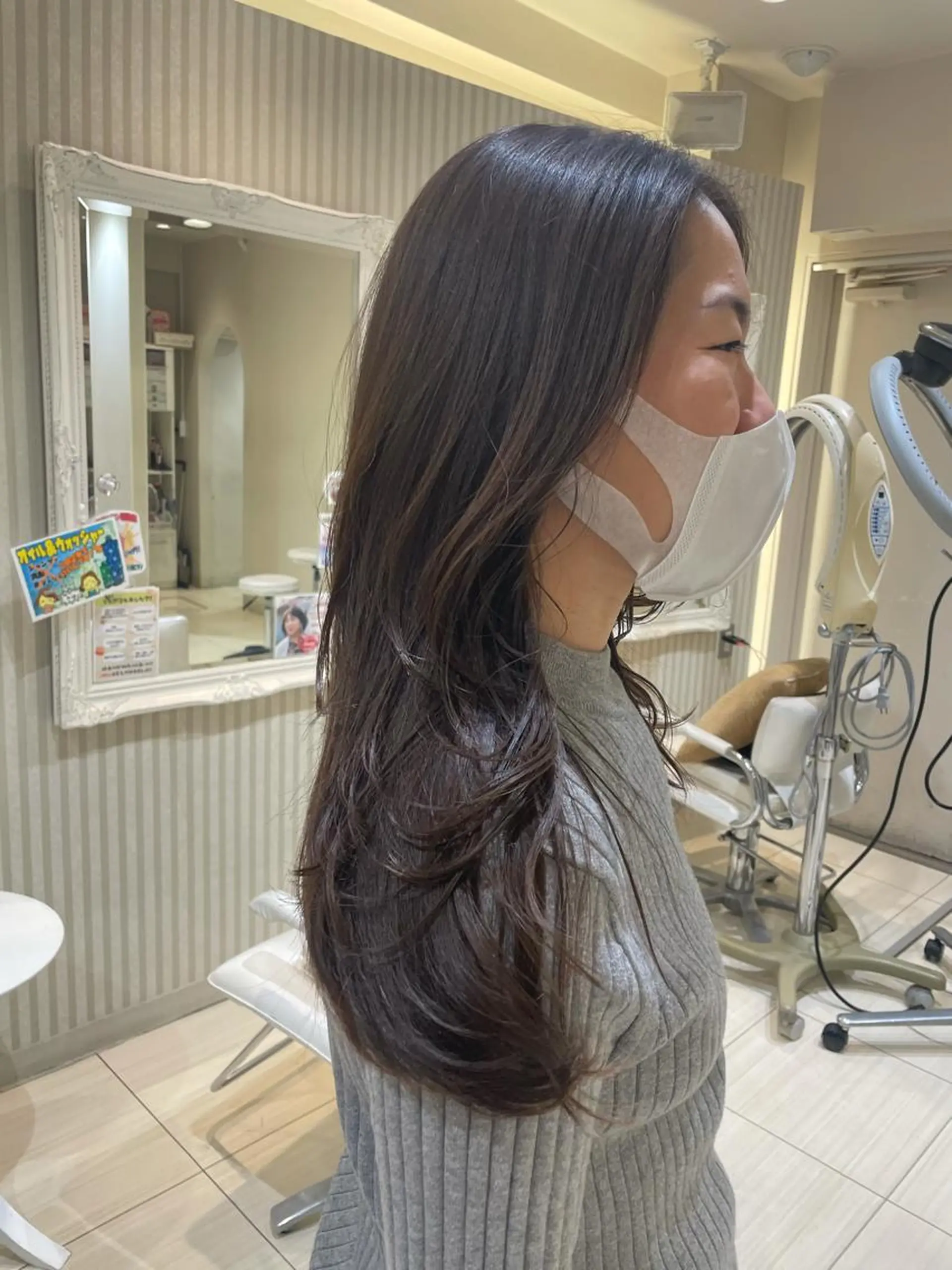 ロング レイヤーカット かねやす ゆなのヘアスタイル