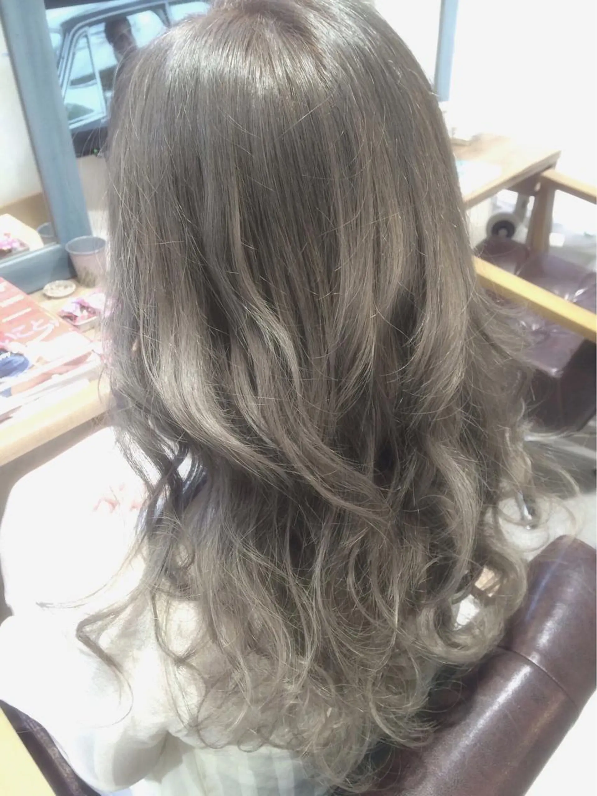 ミディアム セミロング ロング カラー パーマ ヘアアレンジ グラデーションカラー グレージュ 縮毛矯正/美髪 髪質改善/石田幸輔のヘアスタイル