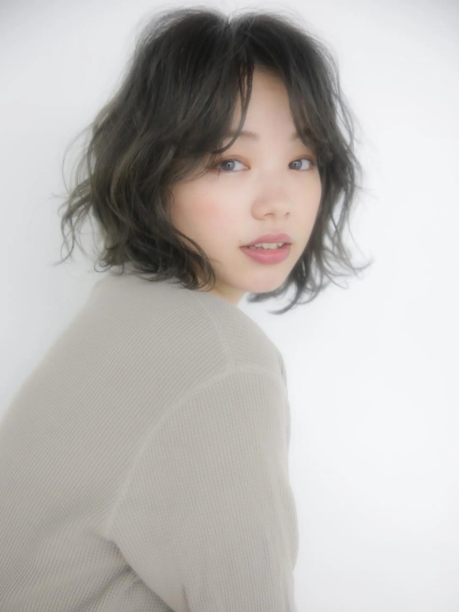 ショート カラー パーマ レイヤーカット✂️ 横浜No1♡下鳥翔子のヘアスタイル
