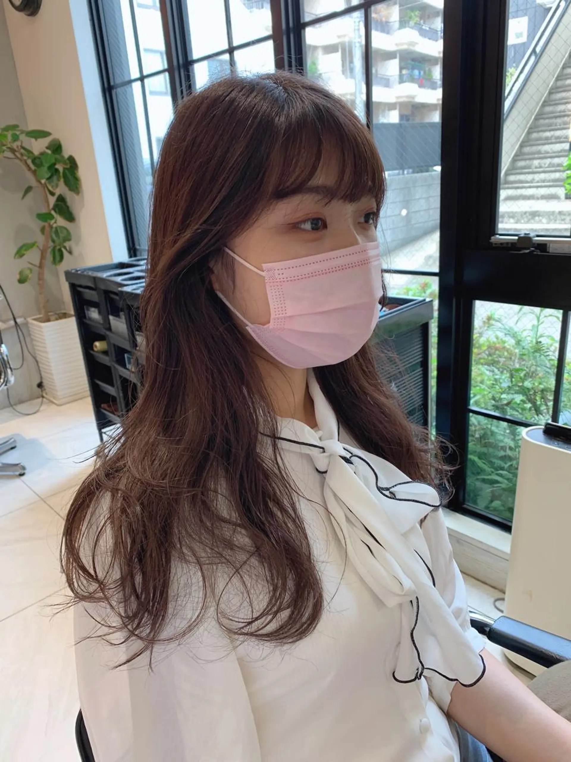 セミロング カラー ベージュカラー チバ タクミのヘアスタイル