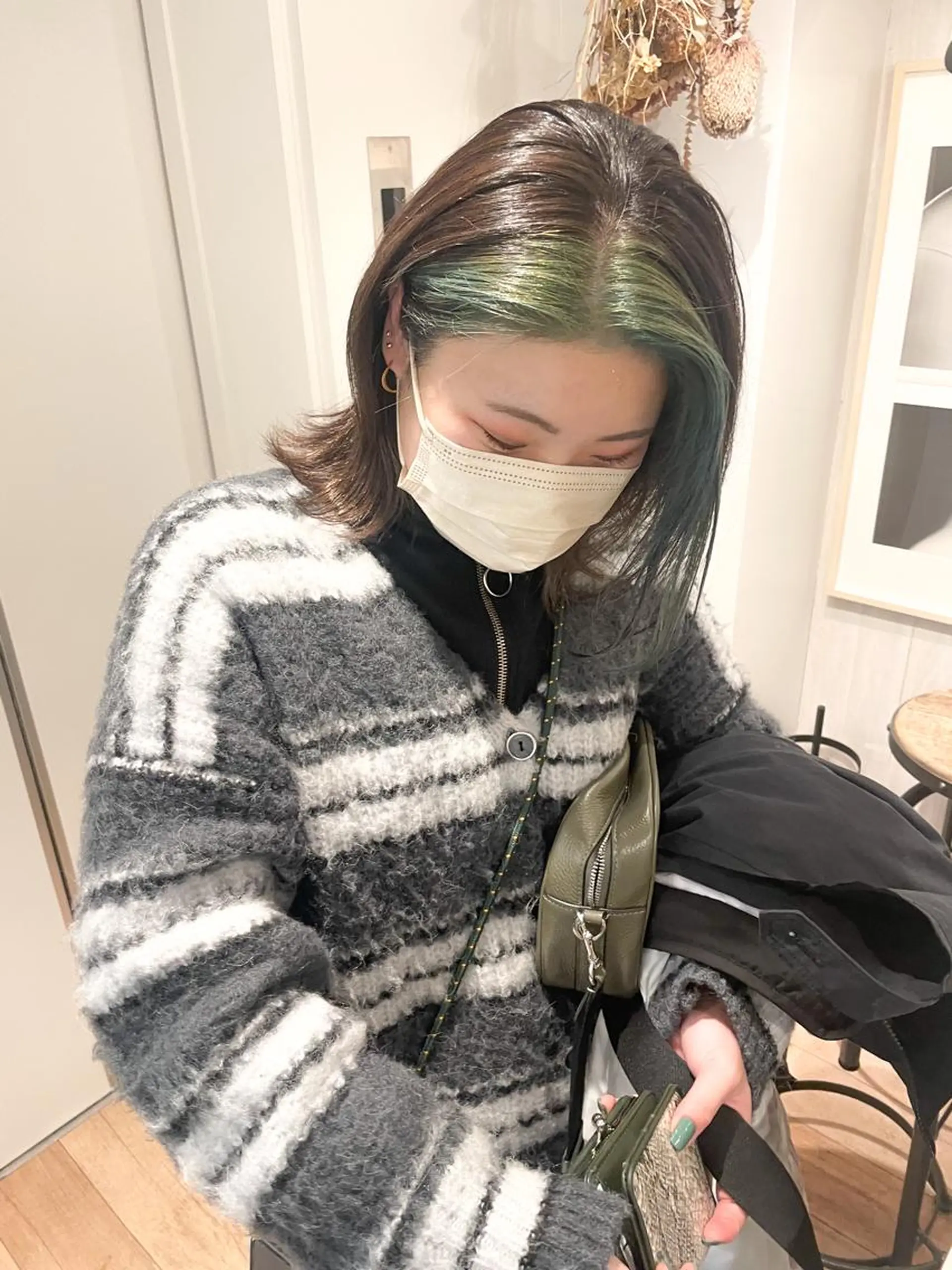 ミディアム ヘアカラー トリートメント ショート✨ボブ✨代表 新田見美仁のヘアスタイル