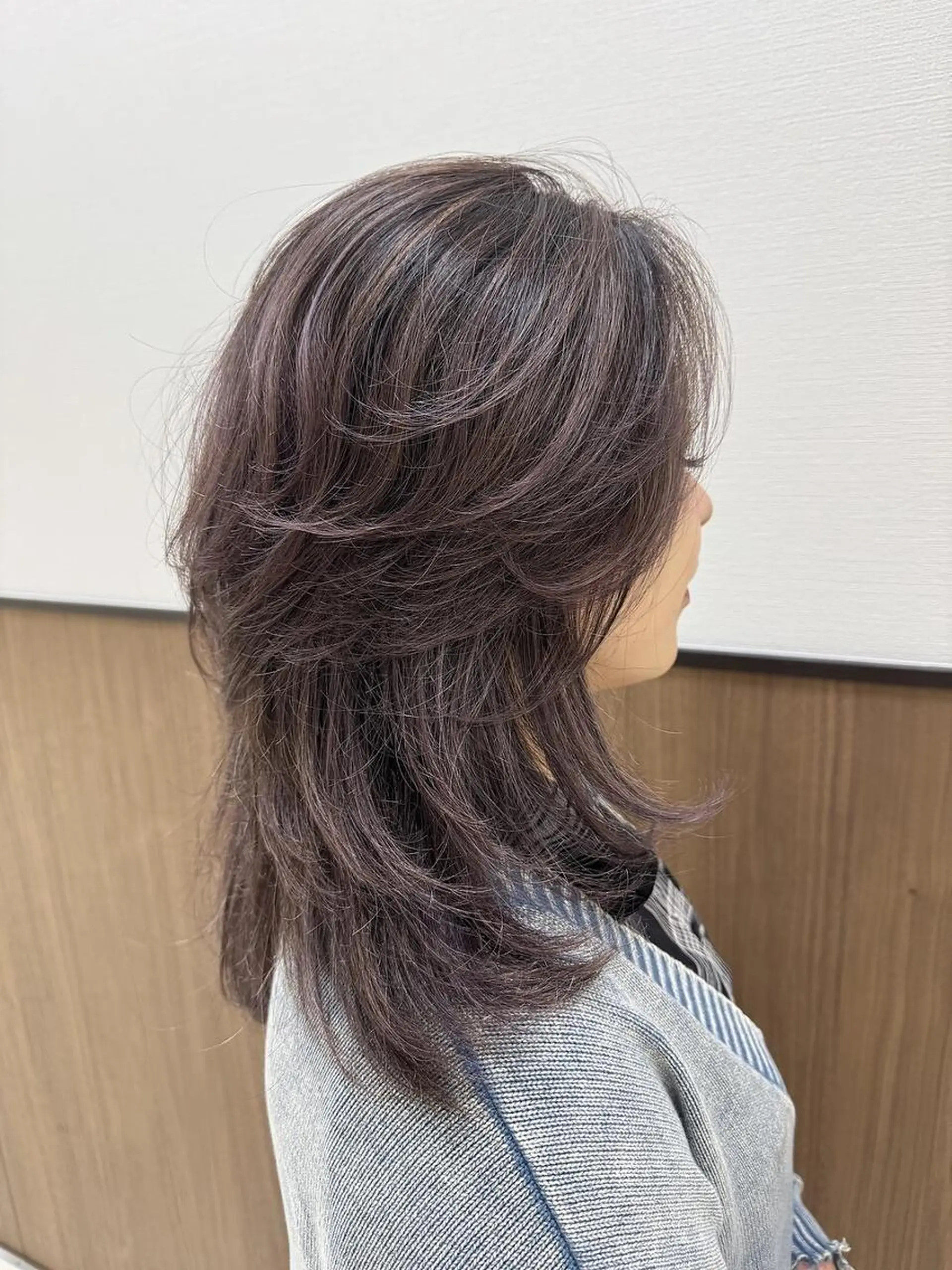 セミロング カラー ベージュカラー ブリーチ ブラウンカラー ケアブリーチ 透明感カラー カット ヘアカラー トリートメント 🌜ROW町田 🌛 公式のヘアスタイル