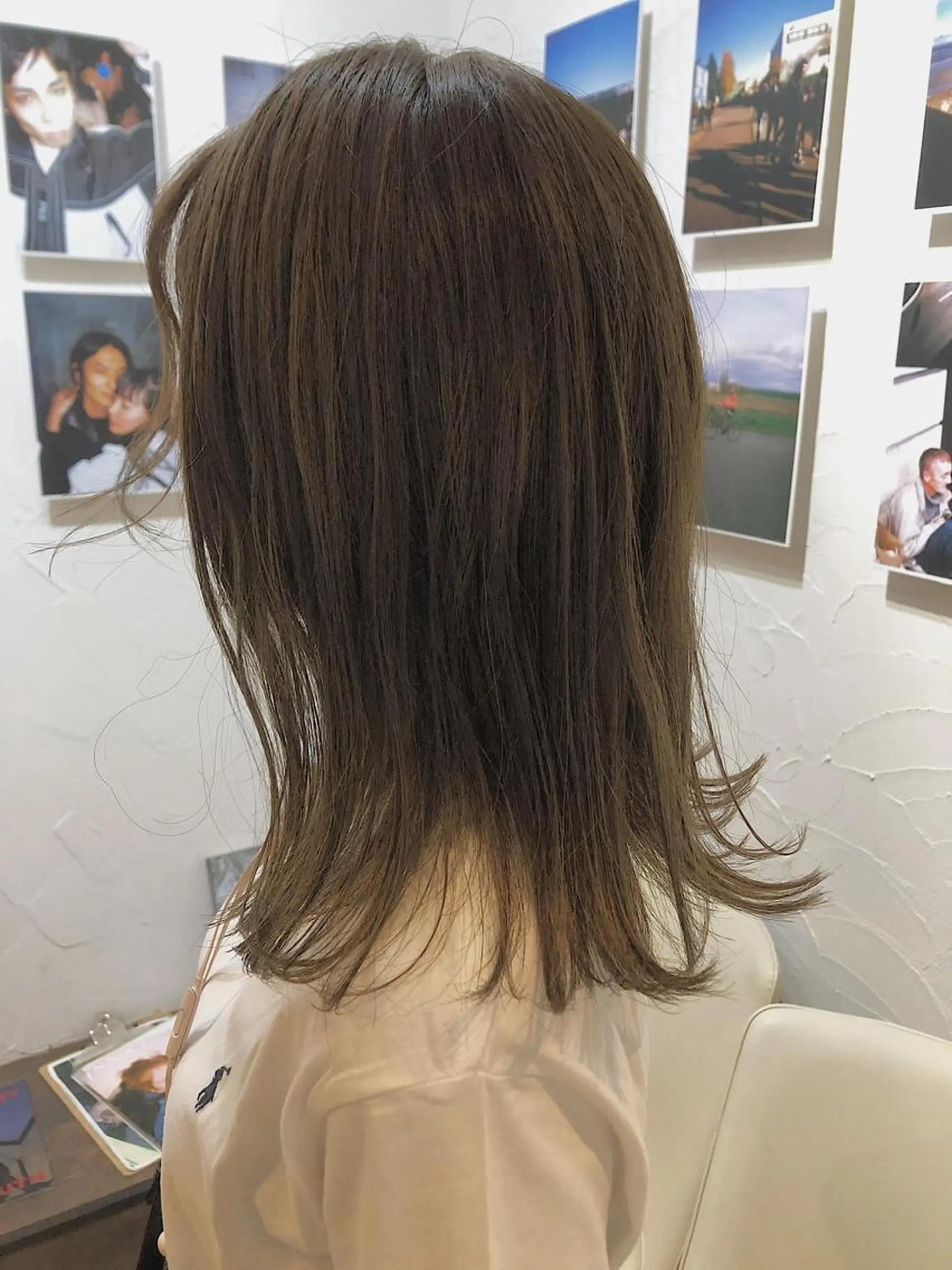 ミディアム カラー 高橋 愛美のヘアスタイル