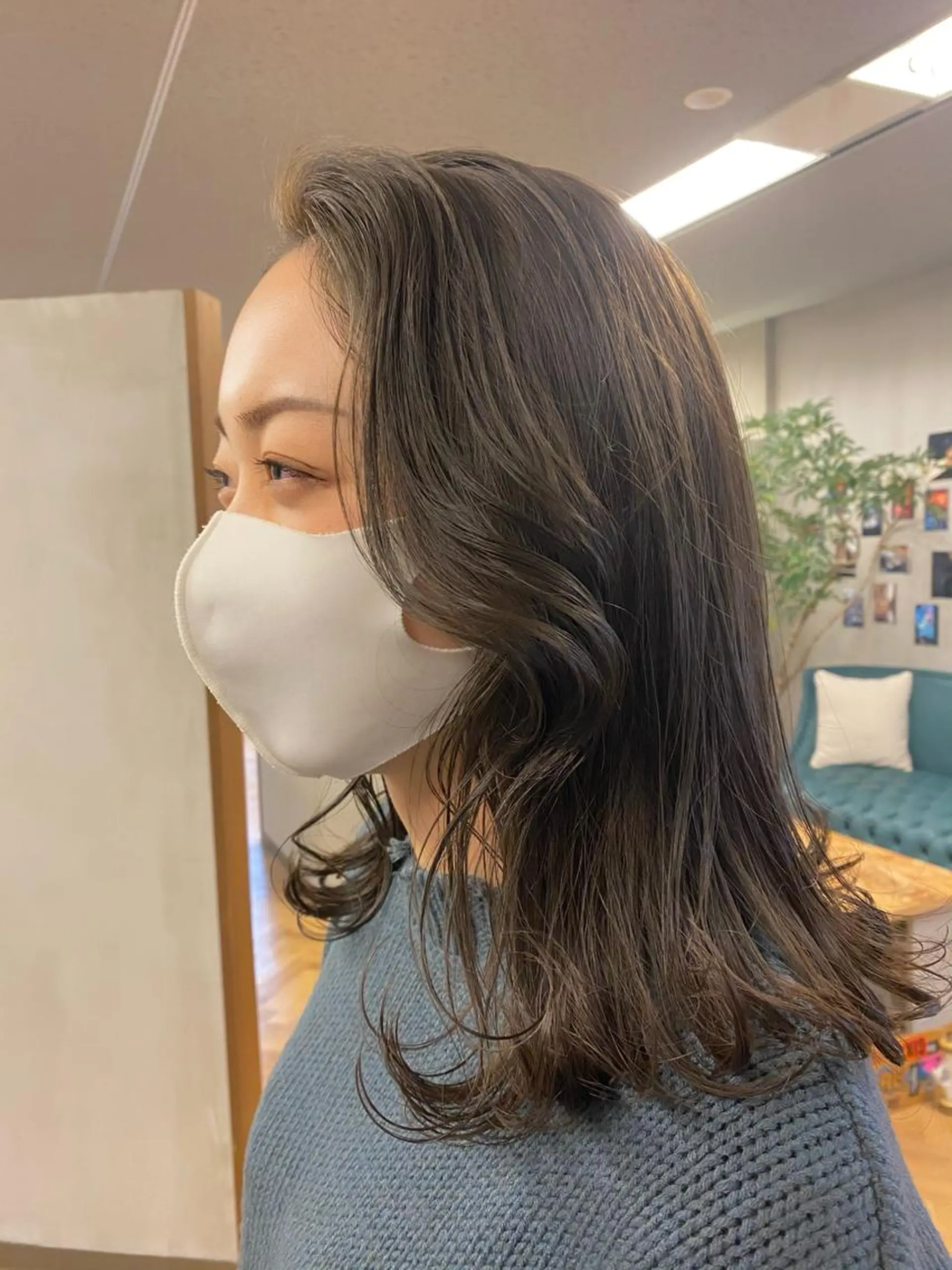 ミディアム デザインカラー/ボブ ブリーチカラー/ユリのヘアスタイル