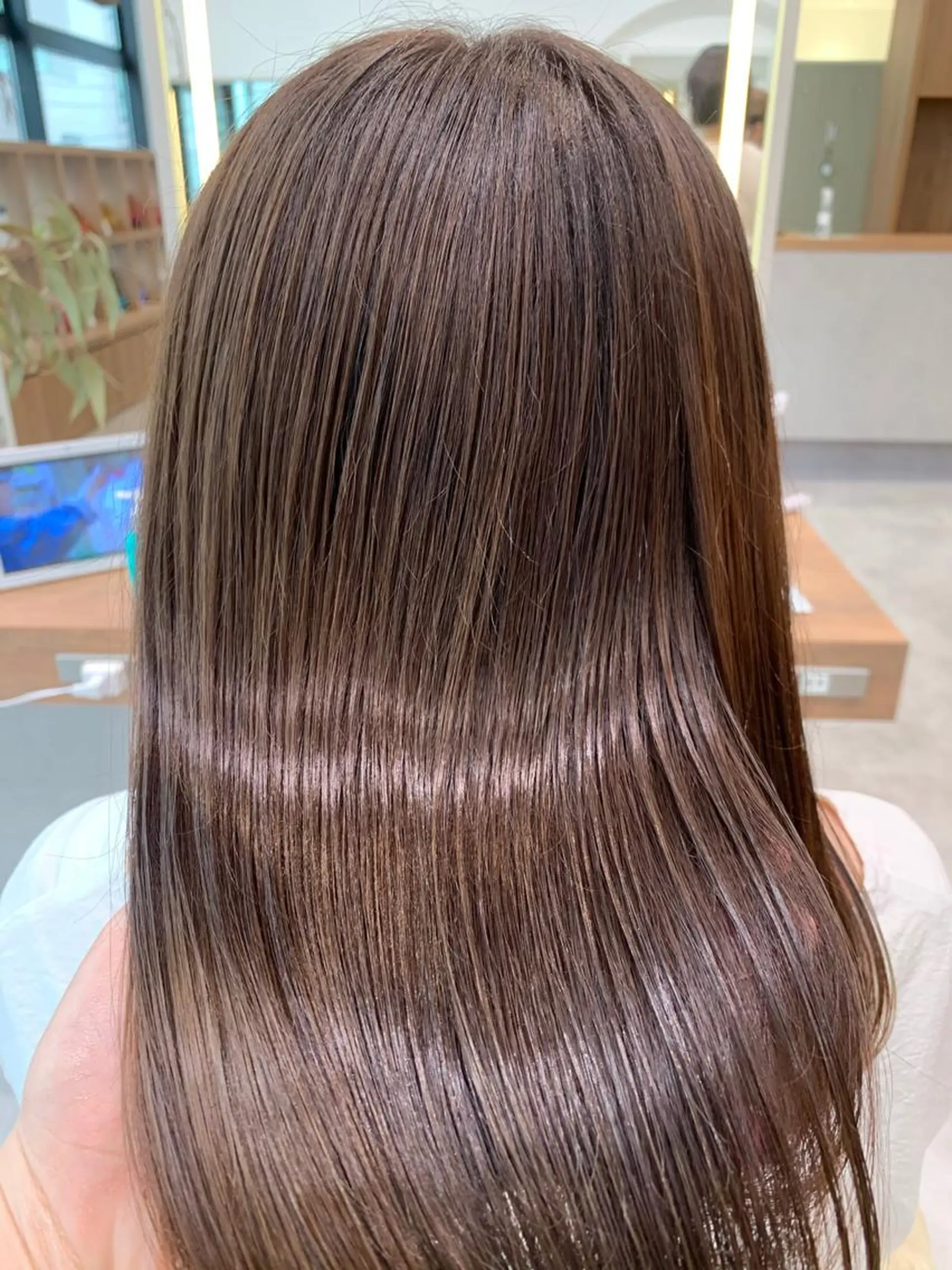 ロング 近 紗理奈のヘアスタイル