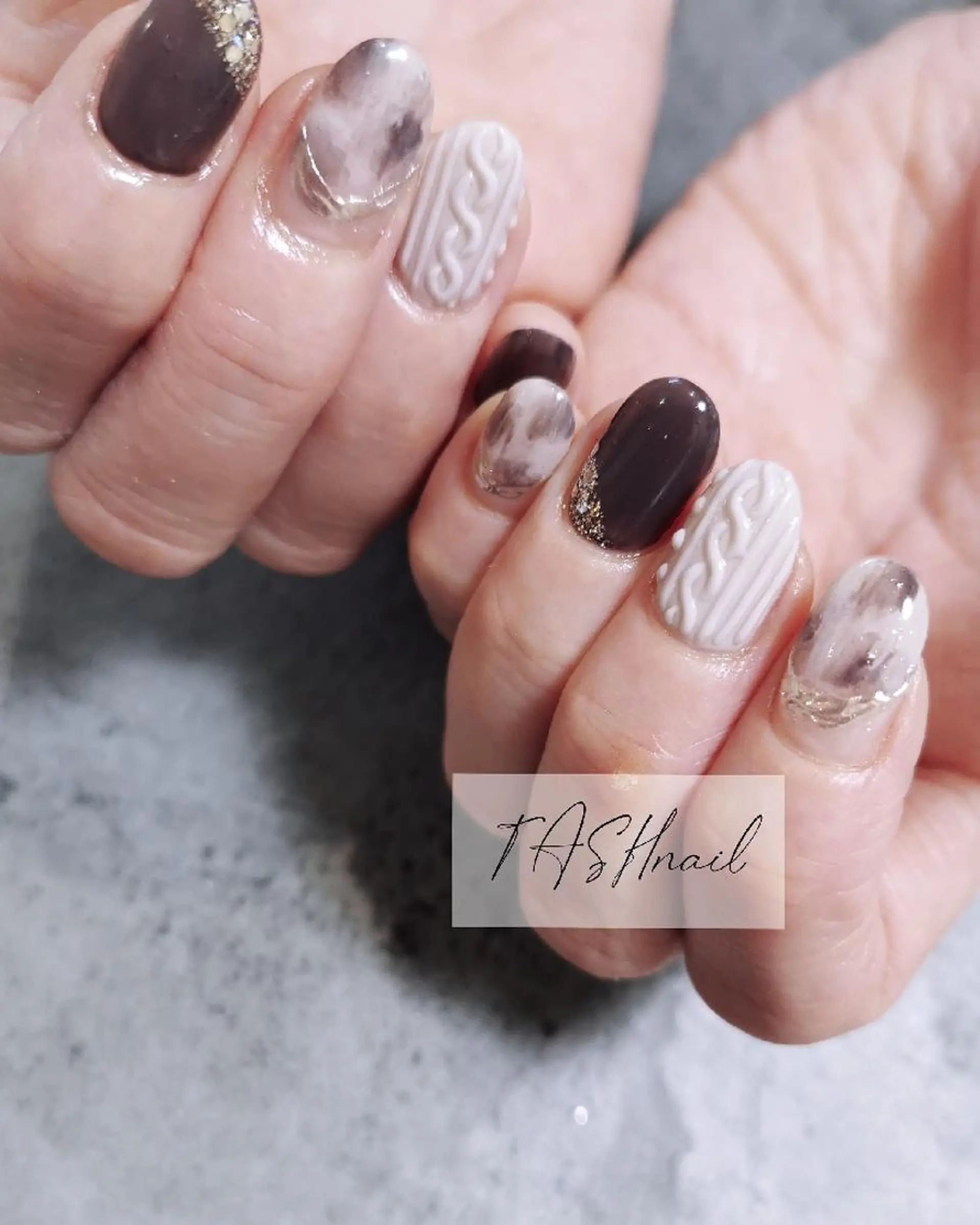 ネイル TASH nailのネイルデザイン