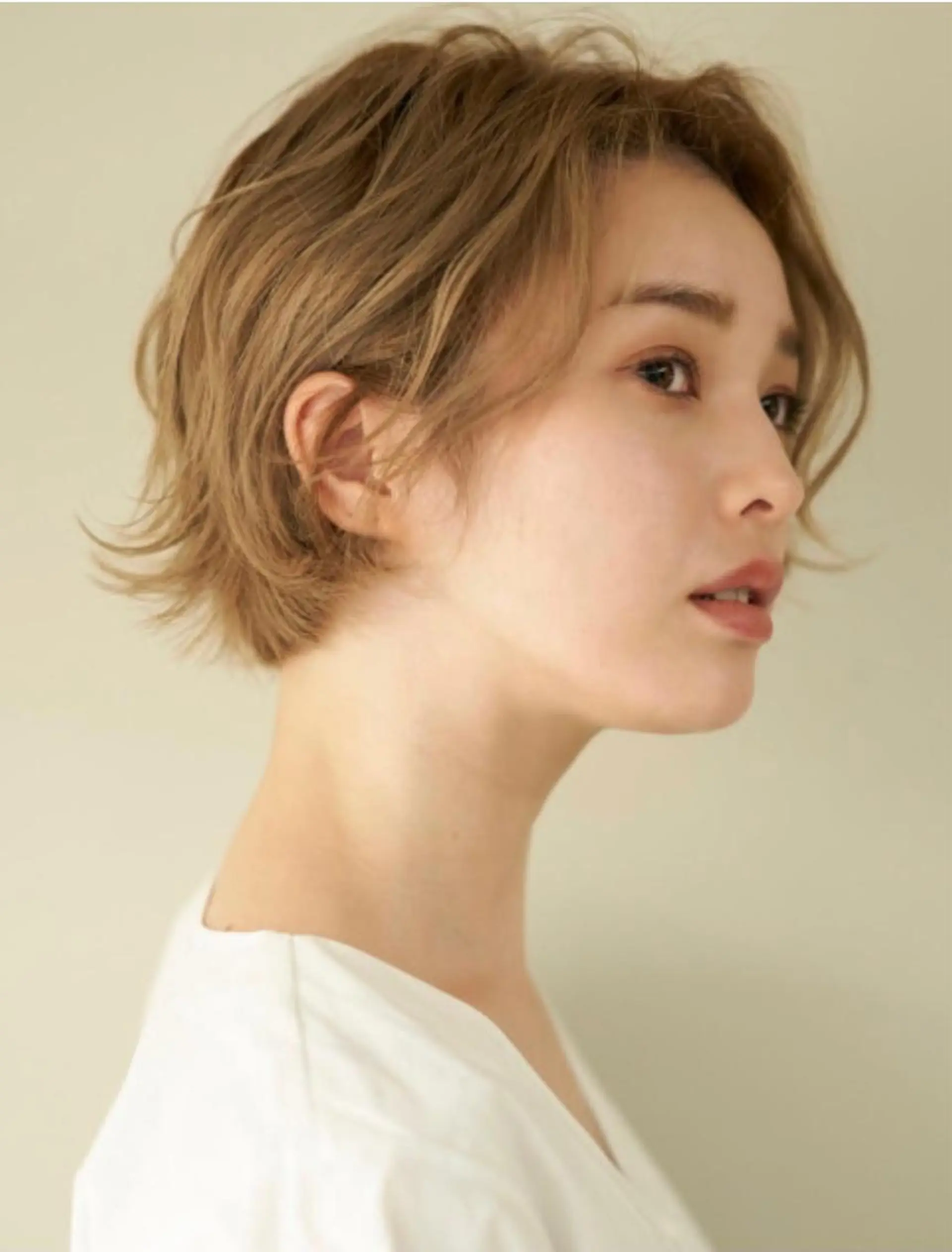 ショート パーマ 新店舗の準備中😴 松原 寿花のヘアスタイル