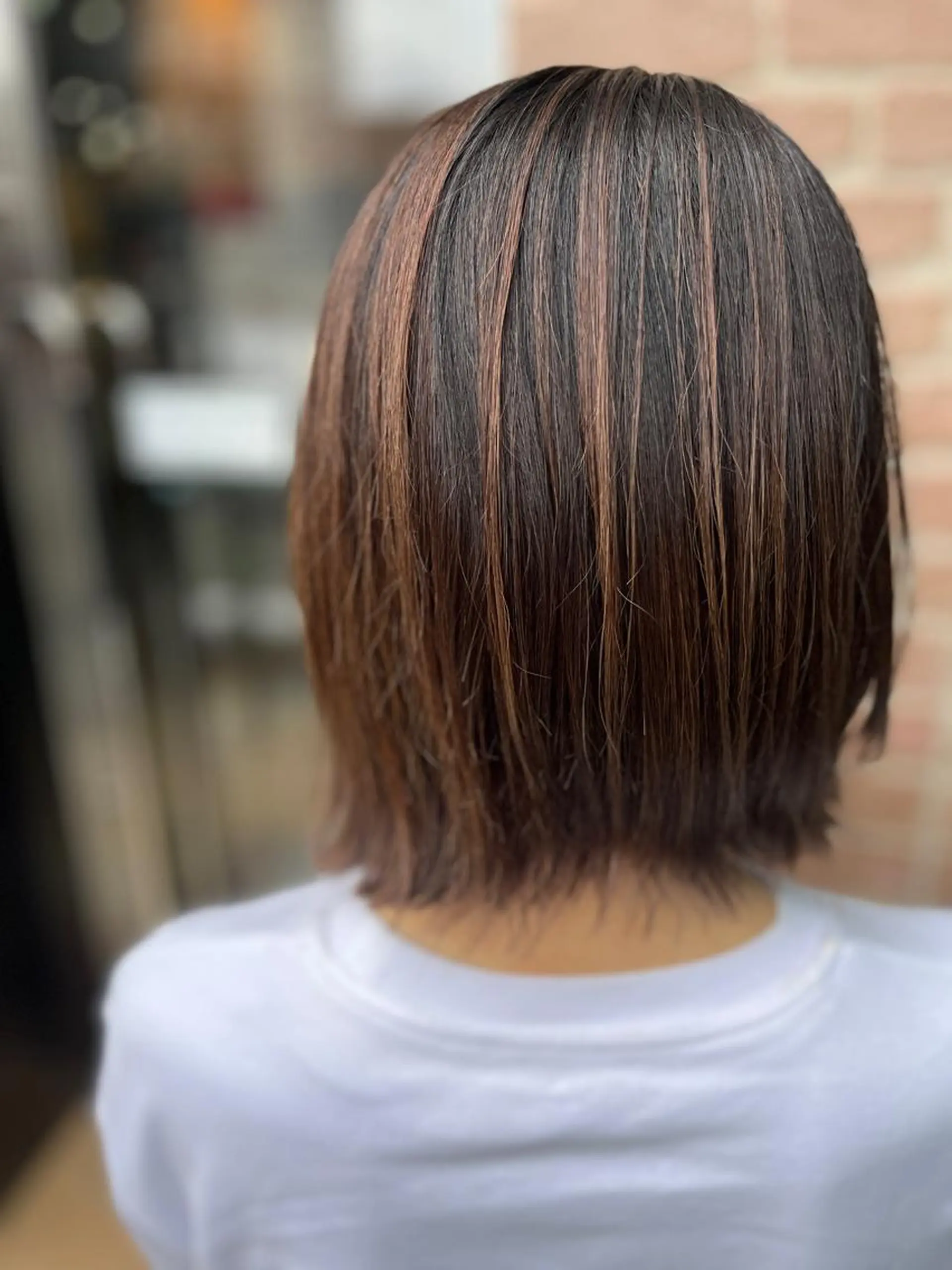 ミディアム カラー パーマ ヘアアレンジ メンズ キッズ ネイル マツエク・マツパ アイブロウ メンズブリーチ メンズハイライト メンズインナーカラー メンズ韓国風 ブリーチ カット ヘアカラー トリートメント ヘッドスパ ヘアセット 久木原 ゆりのヘアスタイル