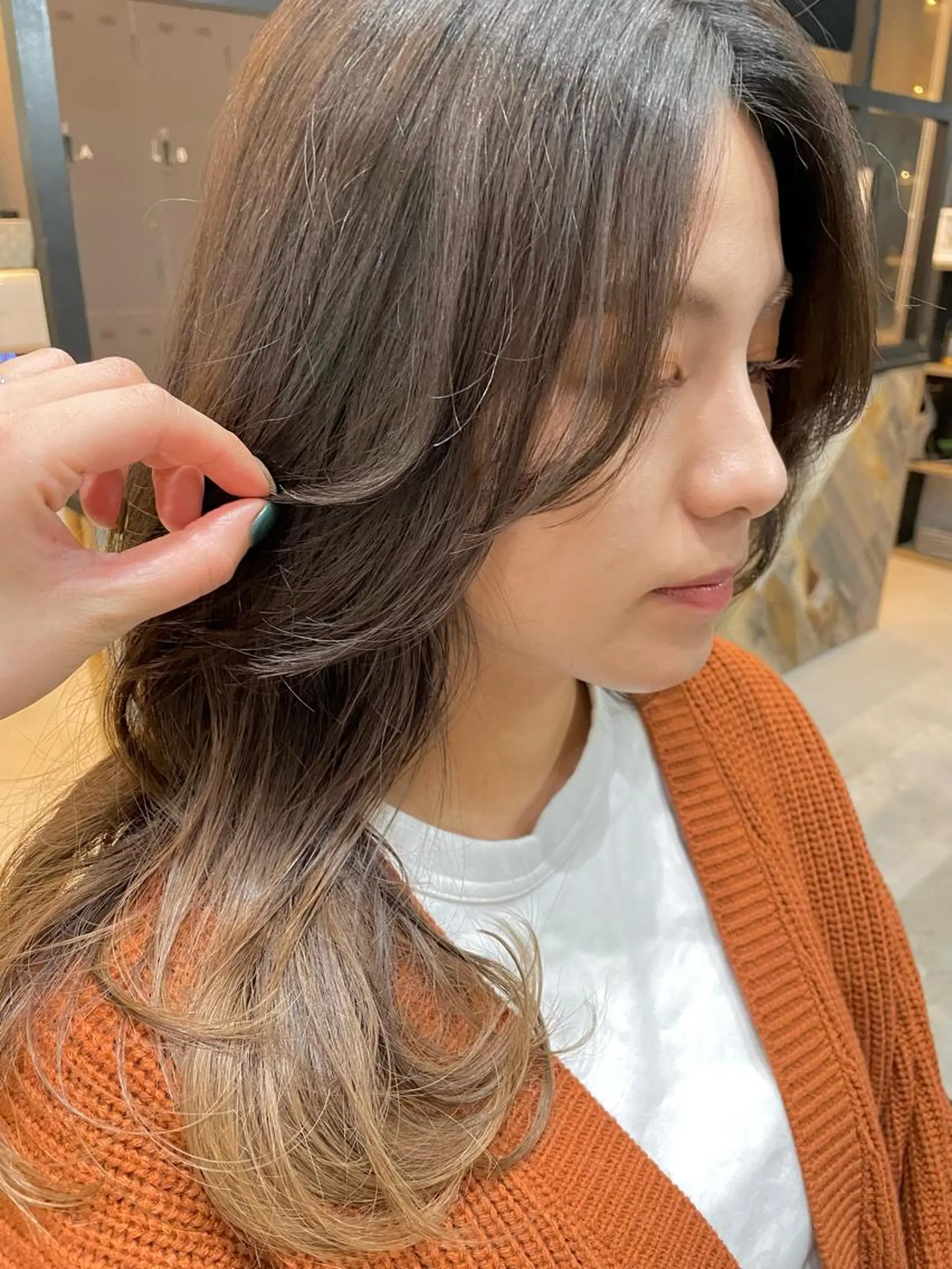 ロング ロングレイヤー 顔まわりレイヤー 顔周りカット 韓国風ヘア レイヤーカット 髪質改善/ブリーチ /ユウキ🫧🌸のヘアスタイル