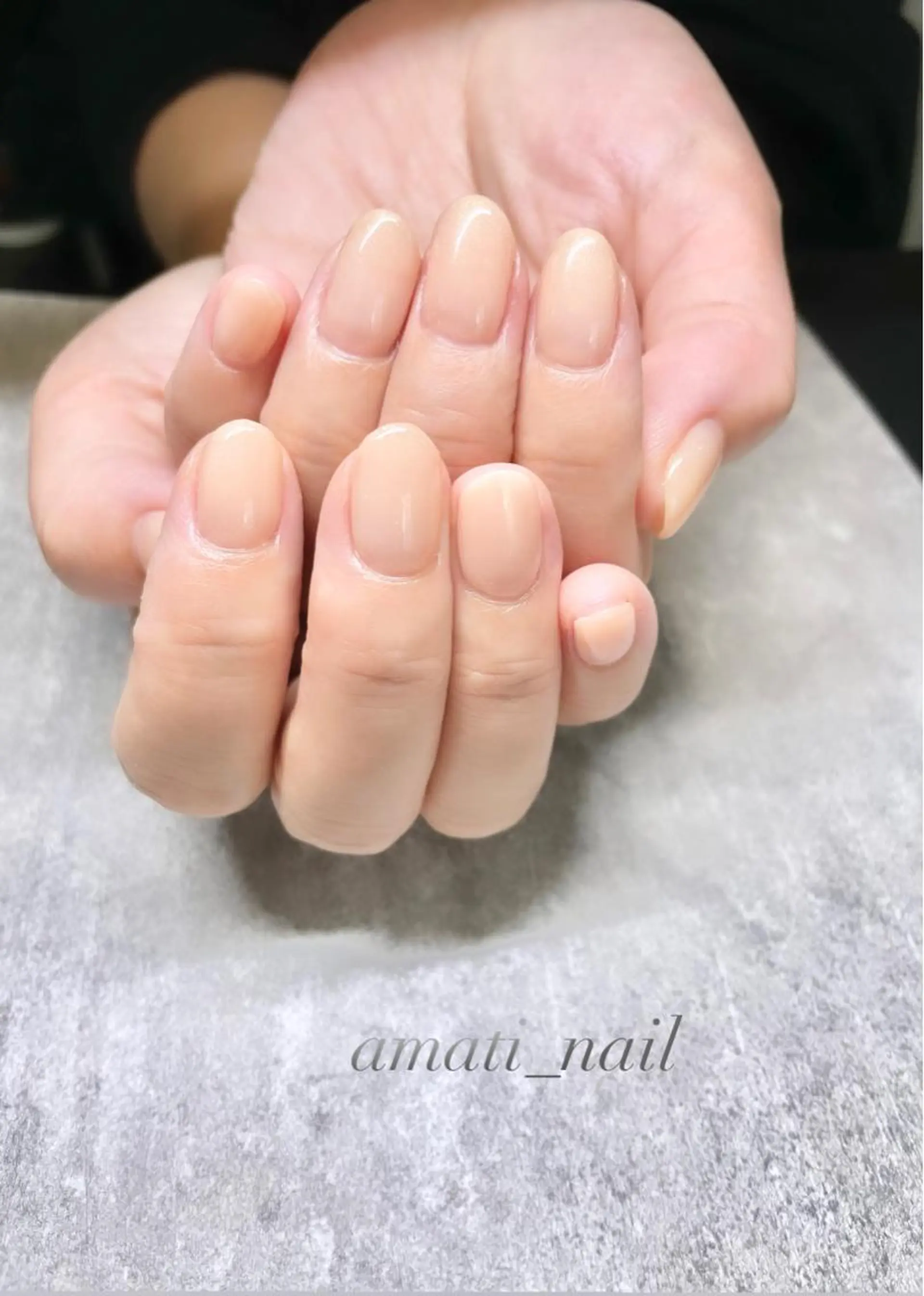 ネイル マグネットネイル ミラーネイル ニュアンスネイル ワンカラーネイル ハンドネイル amati_nail TAKAKOのネイルデザイン