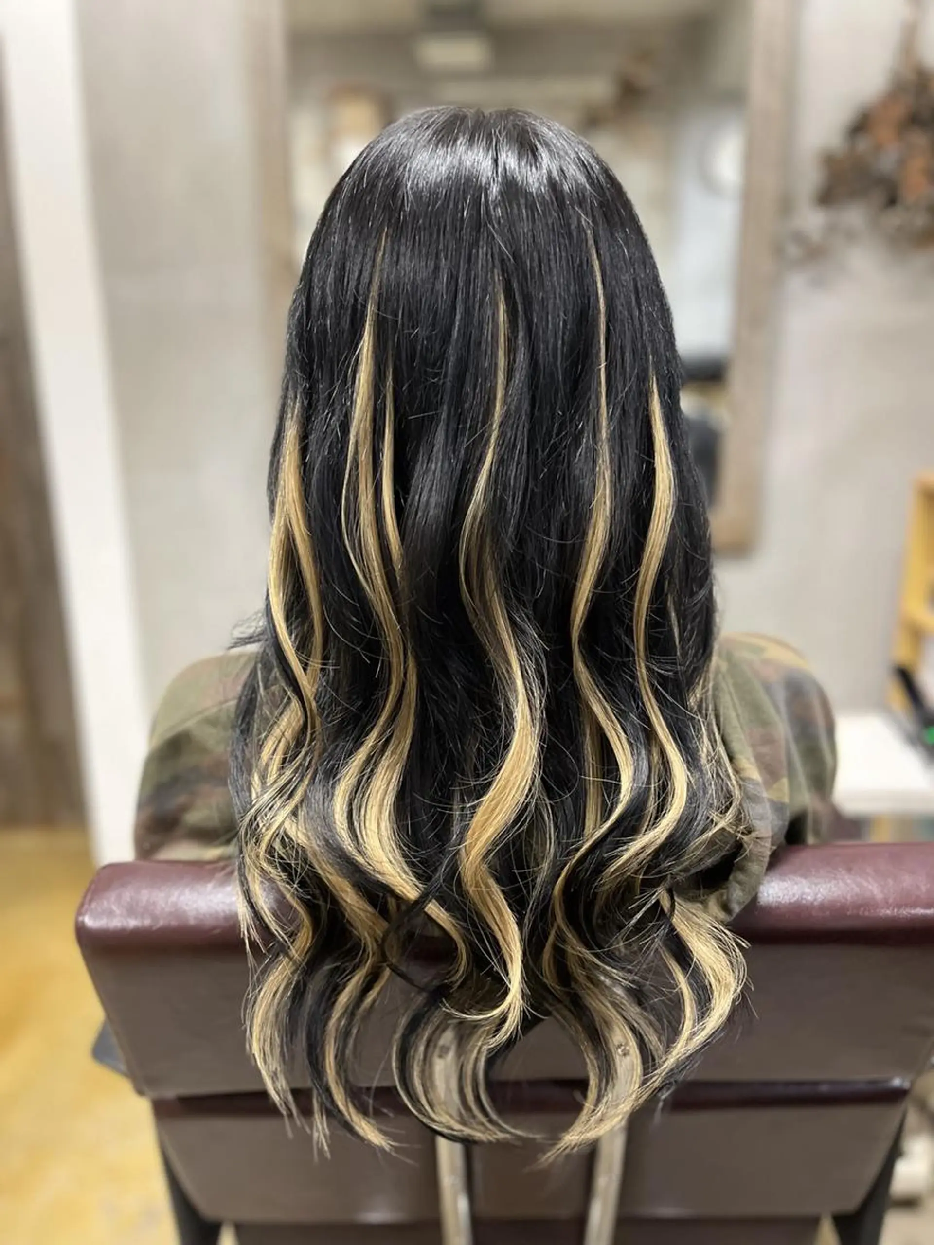 ロング エクステ ハイライト エクステ 超音波エクステ daigo🌈のヘアスタイル